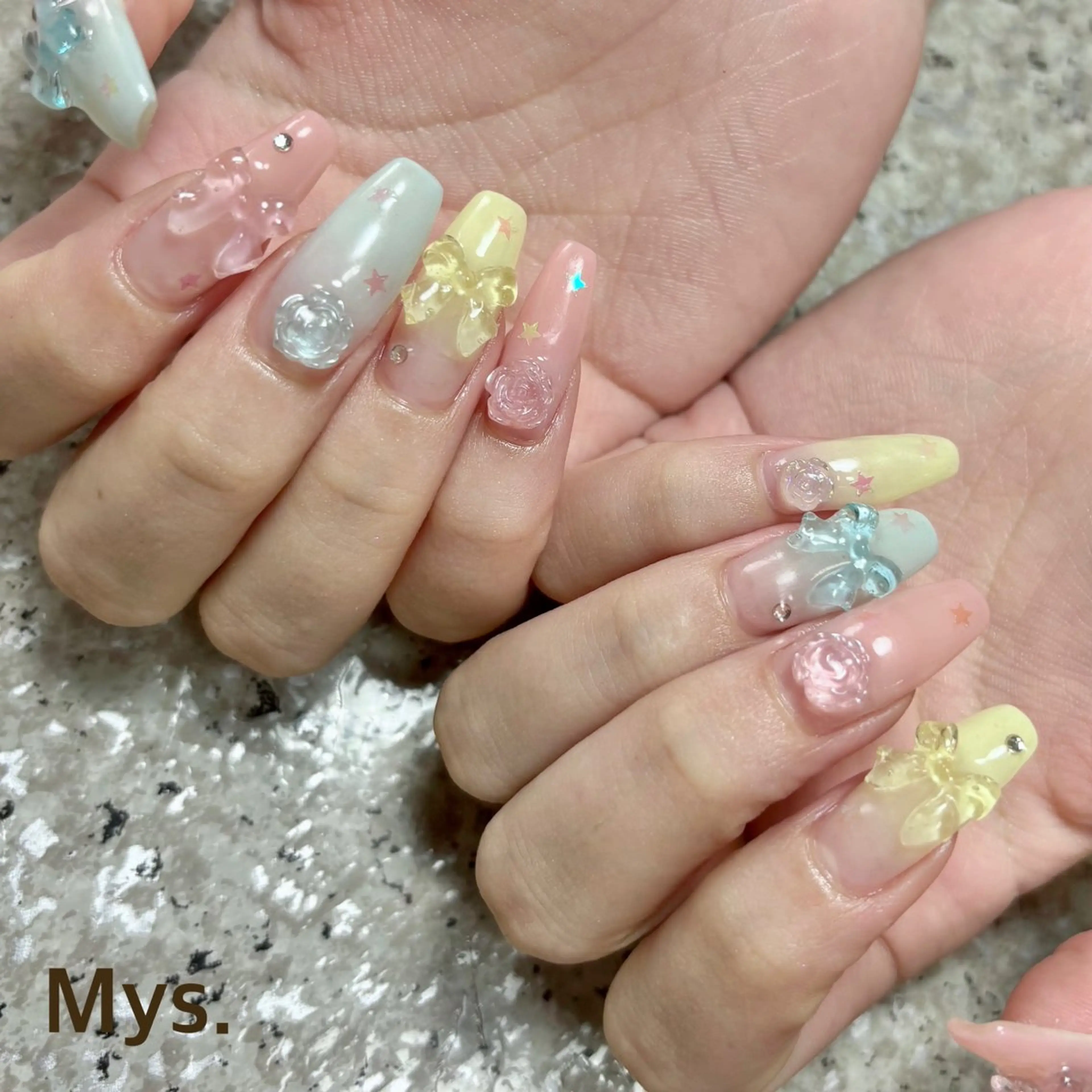 ネイル ハンドネイル Mys. 三上紗紀のネイルデザイン