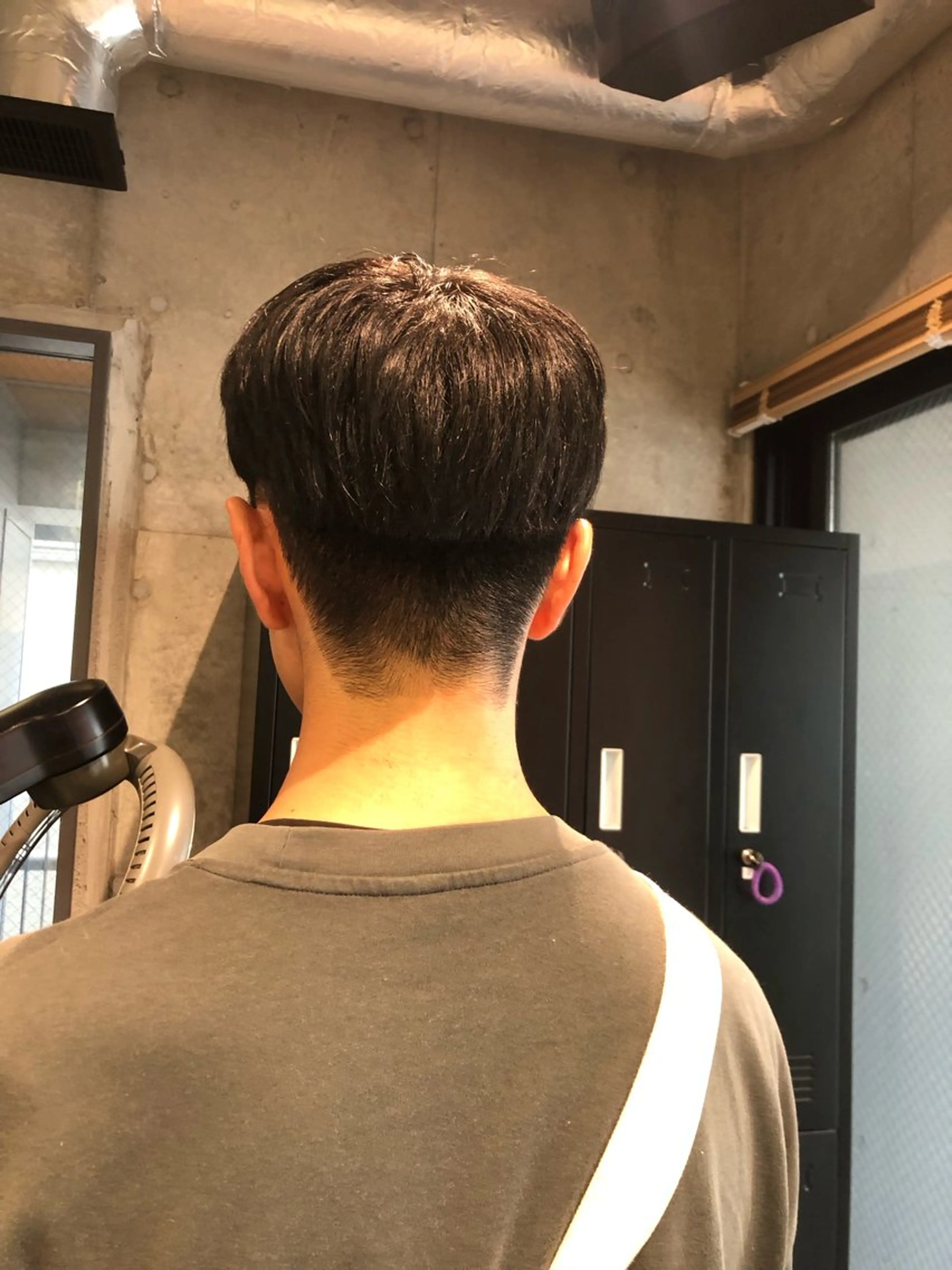 メンズ ツーブロック 🎀縮毛矯正.暗髪 .艶髪🩶ちひろのヘアスタイル