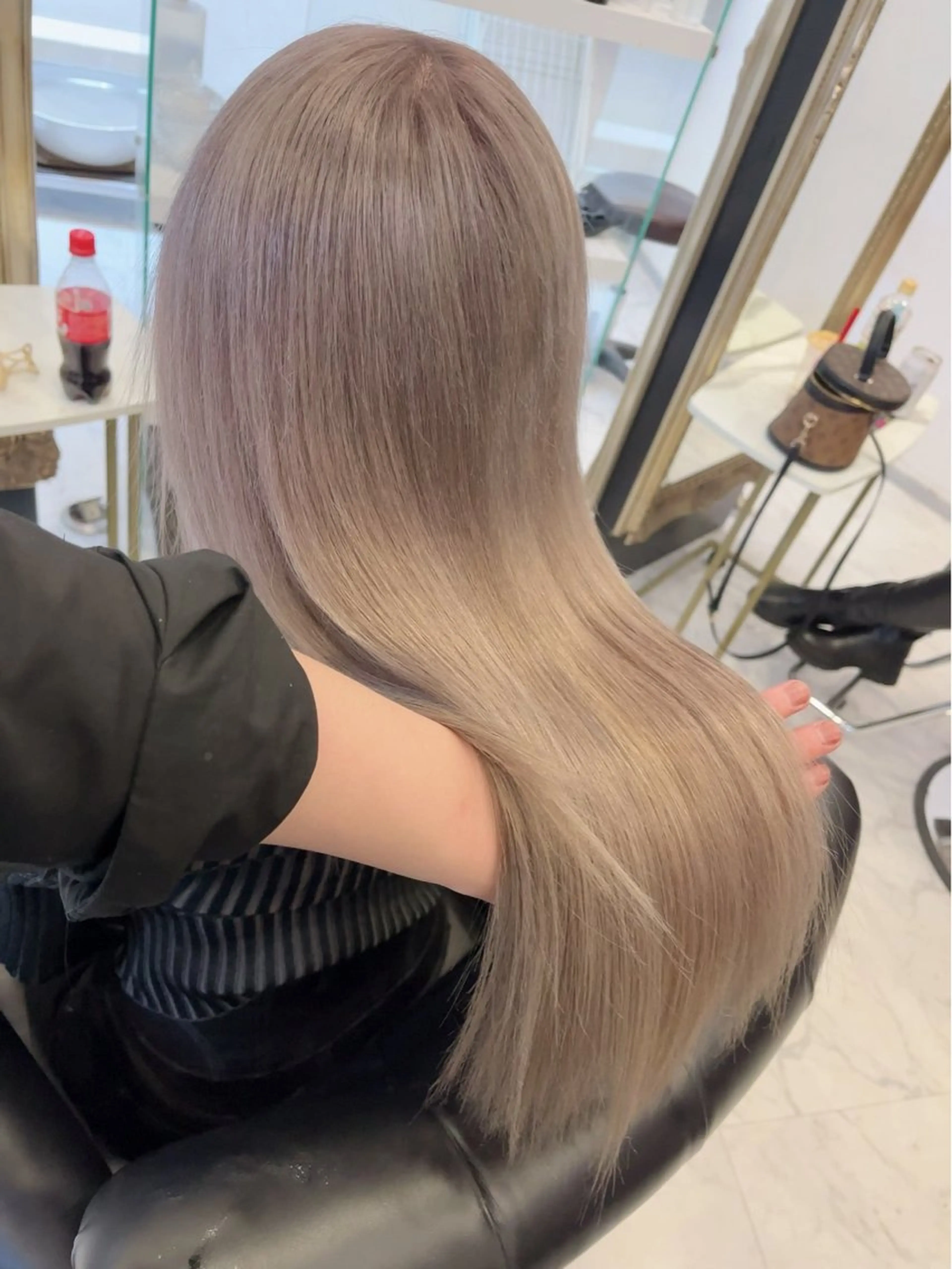 ロング カット ヘアカラー トリートメント 💎JADE GRACE💎のヘアスタイル