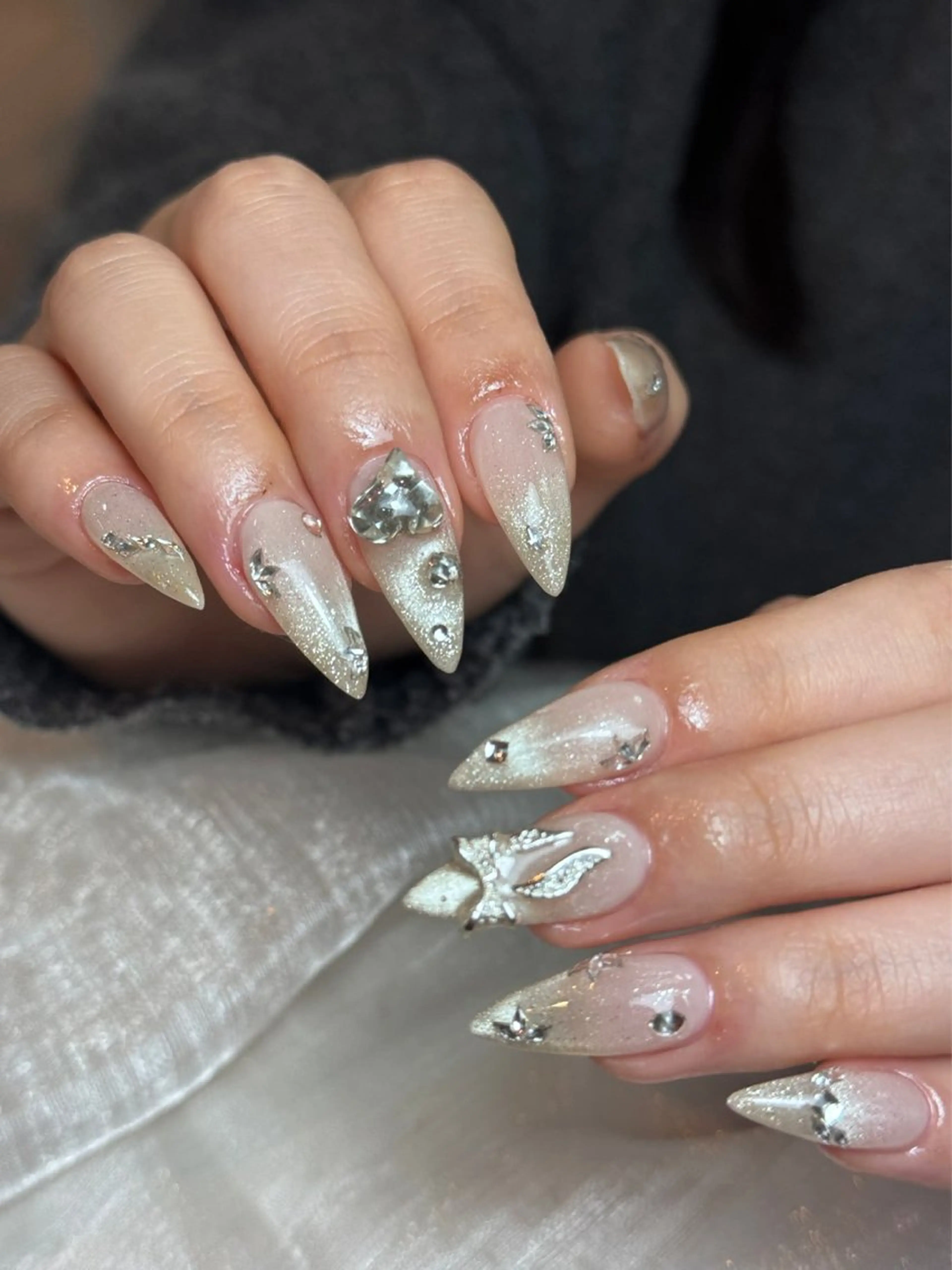 ネイル ハンドネイル NIE MoMoのネイルデザイン