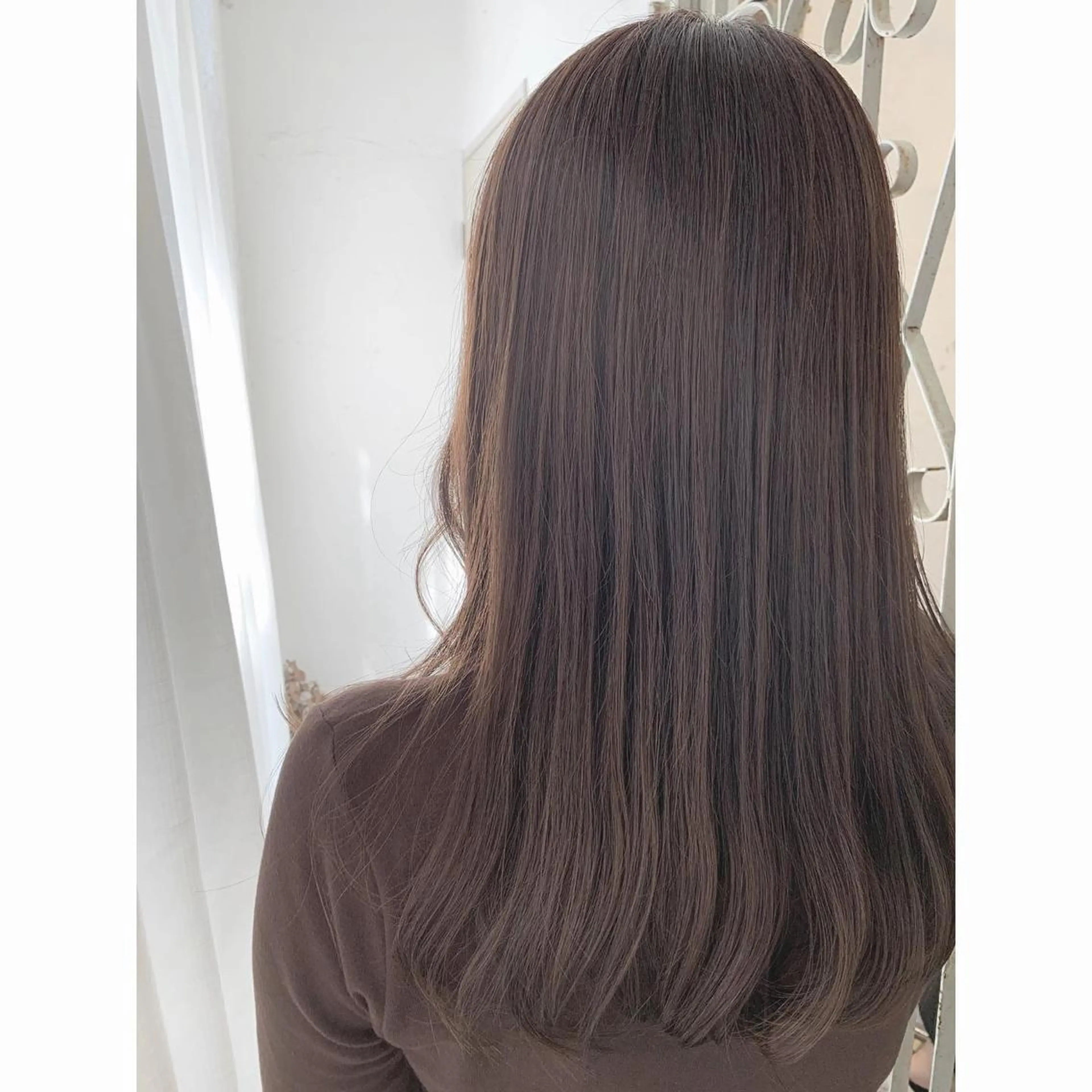 ロング カラー fio マナミのヘアスタイル