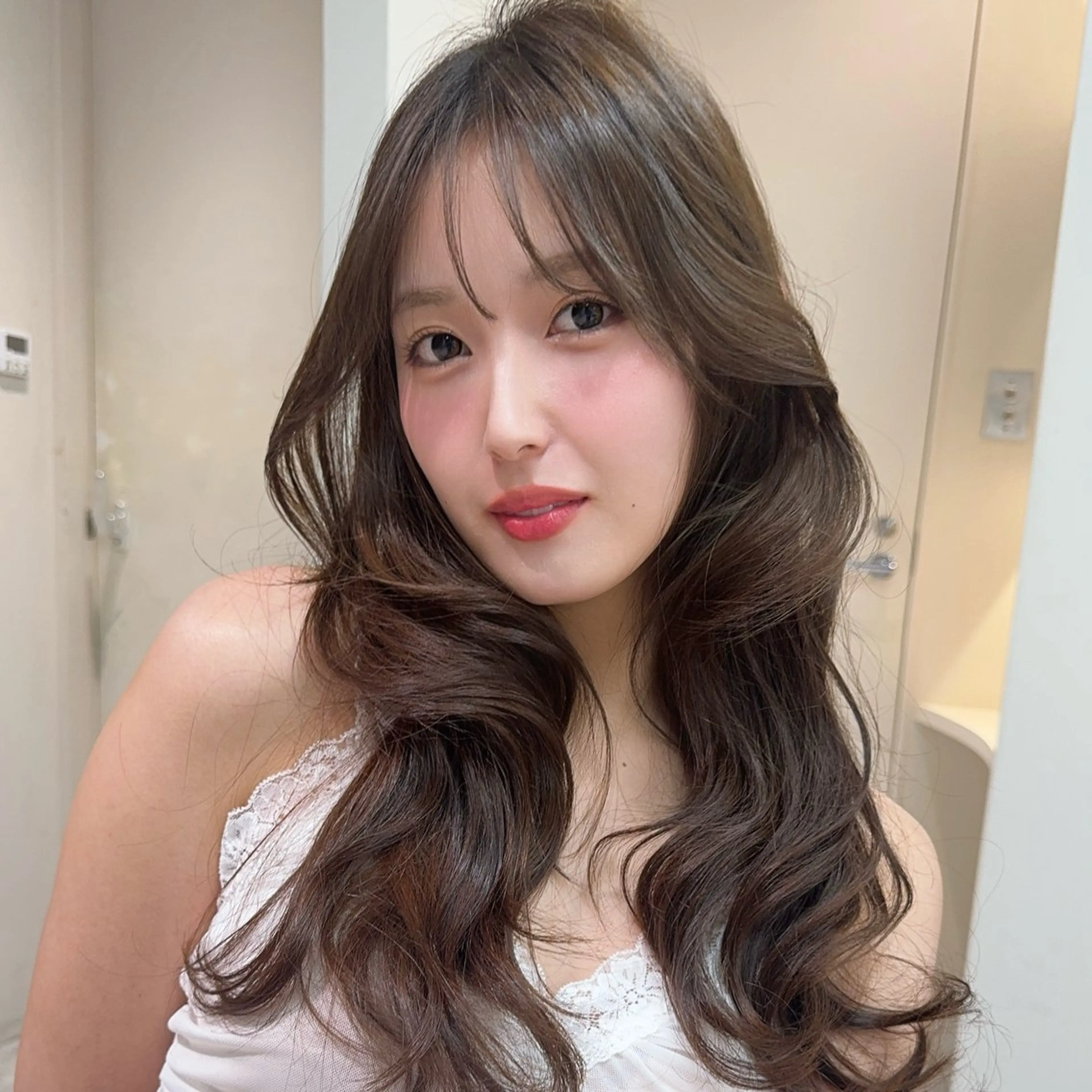 ロング レイヤーカット トリートメント 🎀𝑆𝐴𝑅𝐴 /レイヤーカット🎀のヘアスタイル