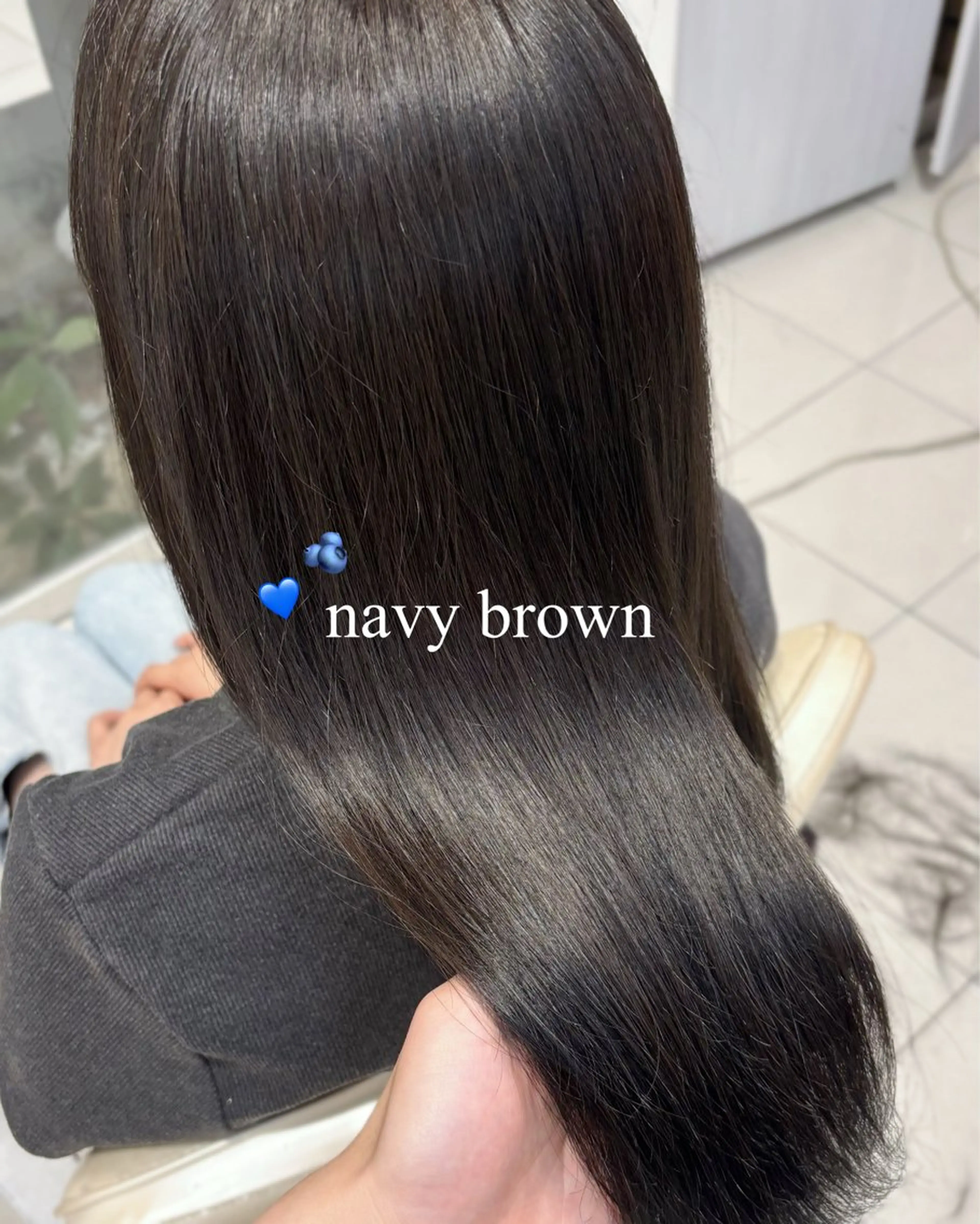 ロング カラー 透明感カラー チョコレートカラー/ 𝐒𝐚𝐤𝐢のヘアスタイル