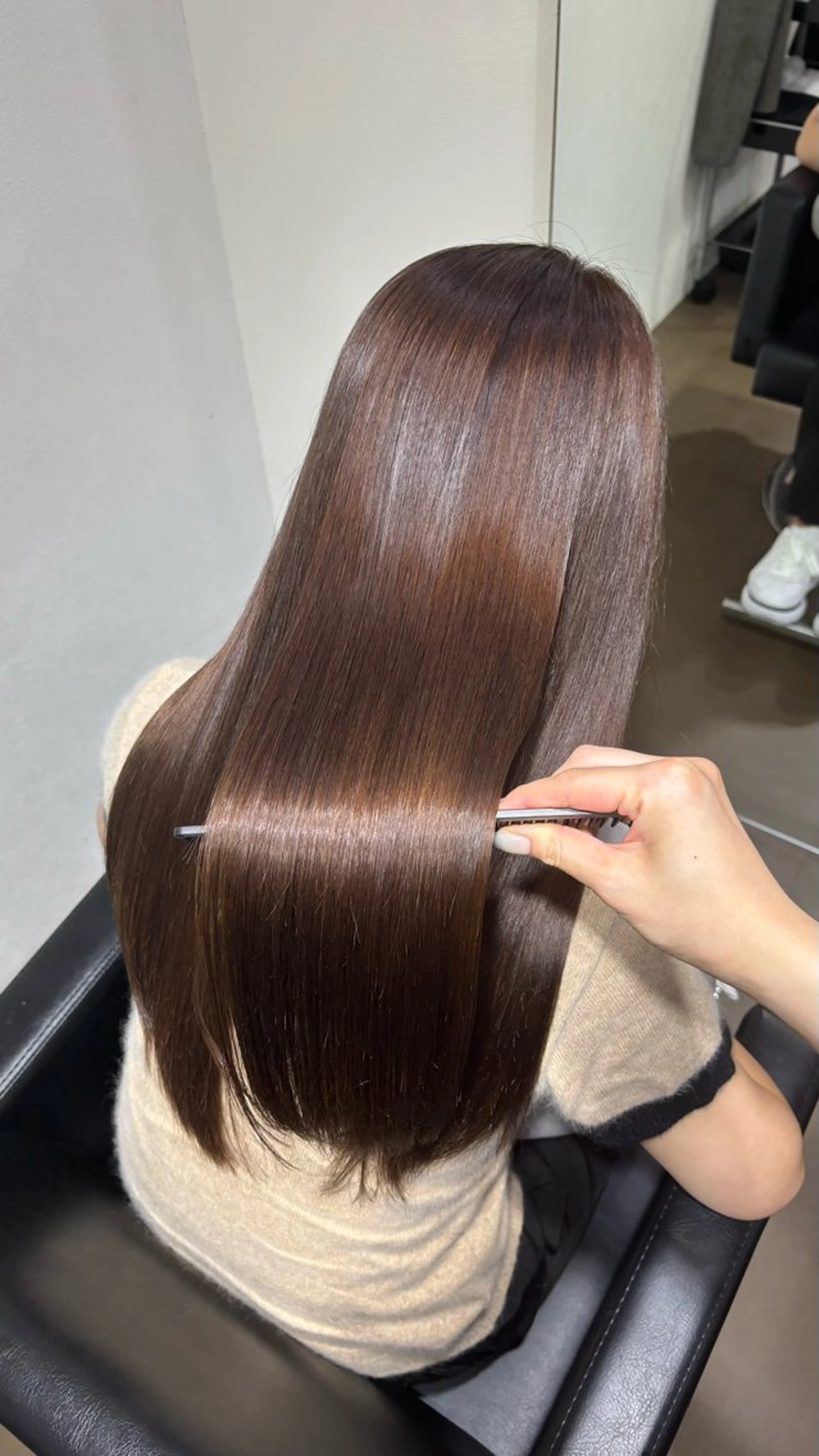 ロング 縮毛矯正 トリートメント 【ioe 岡本】 🎀NOKO🎀のヘアスタイル