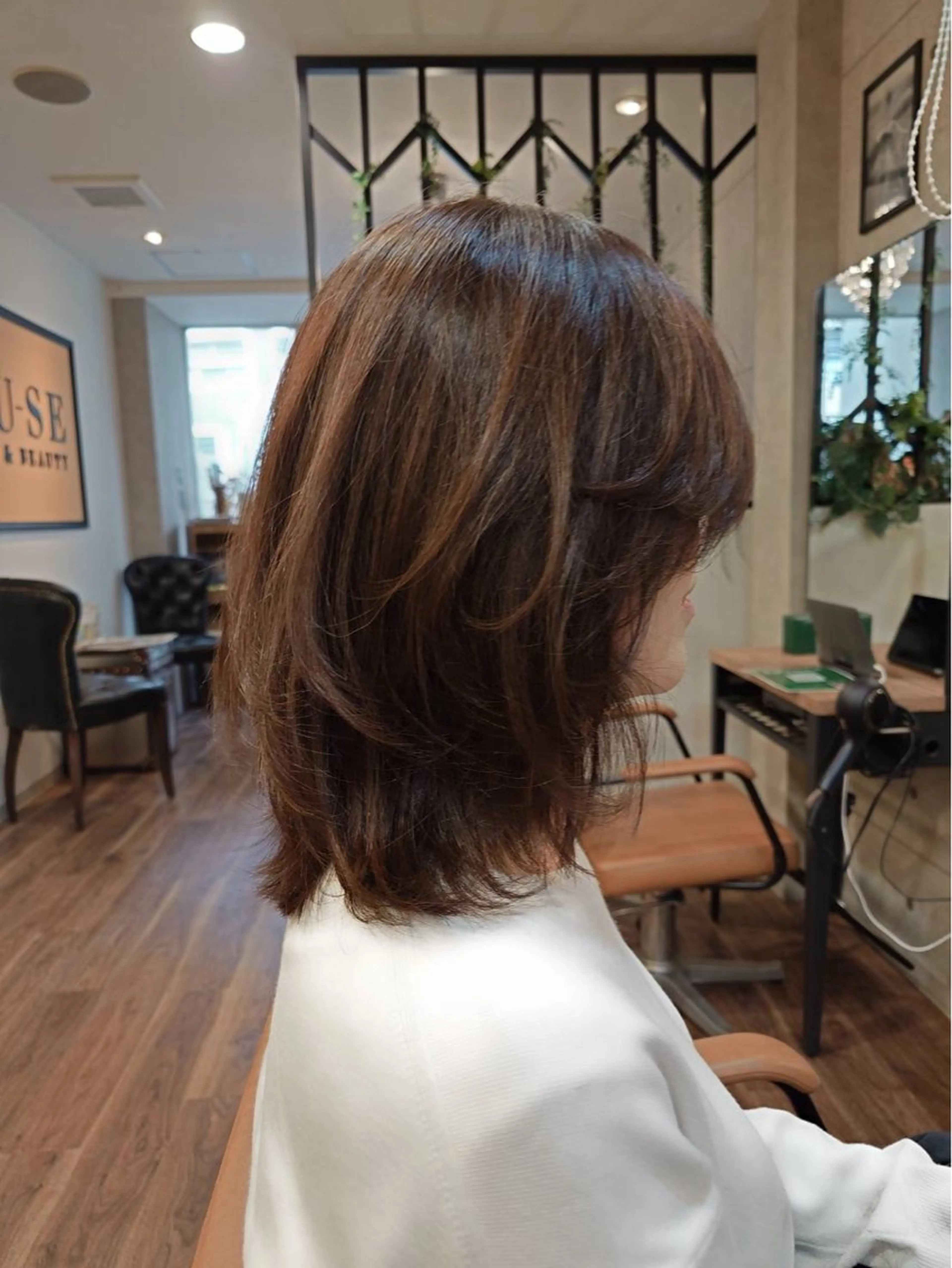 セミロング mio .mu-se 藤ヶ丘のヘアスタイル