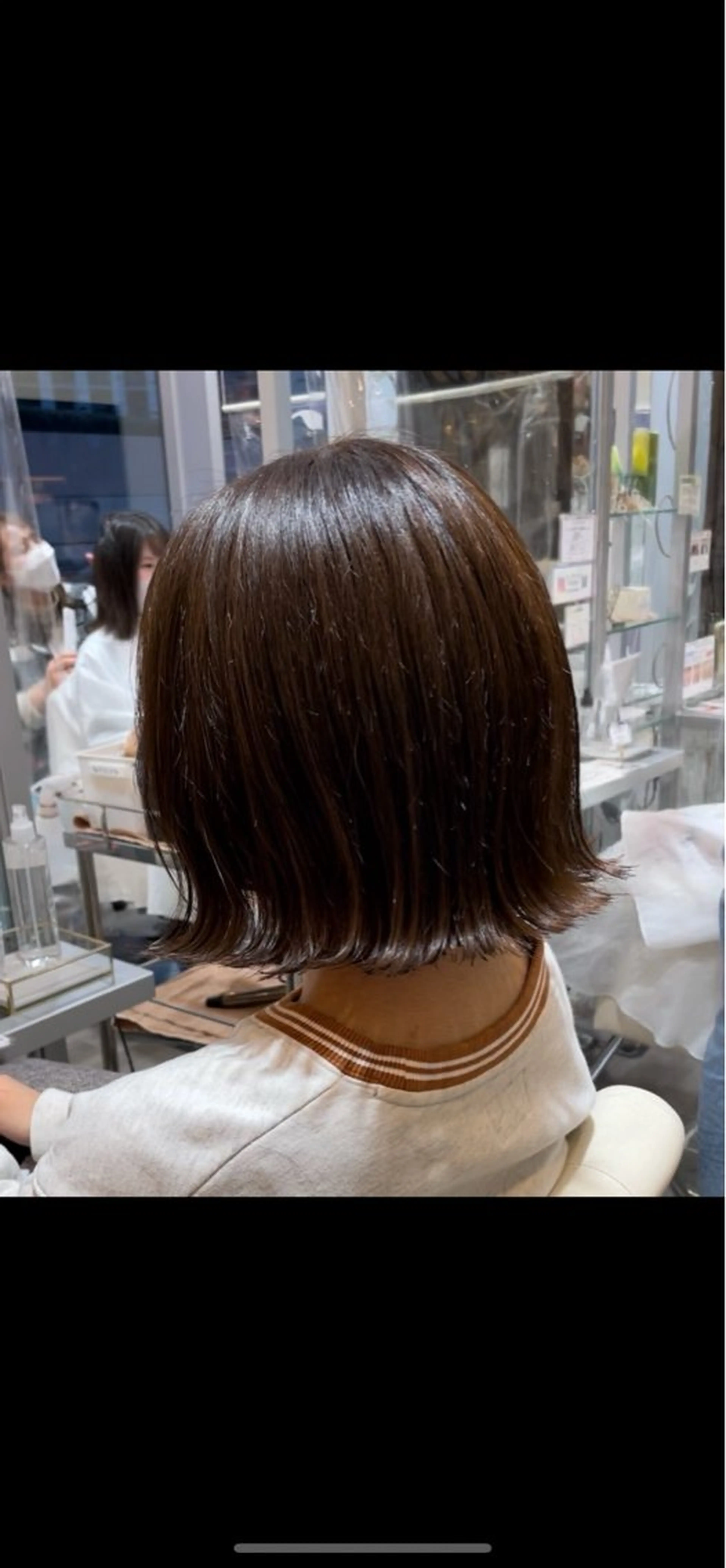 ショート カラー 新井優馬｜縮毛矯正/ 地毛風ストレートのヘアスタイル