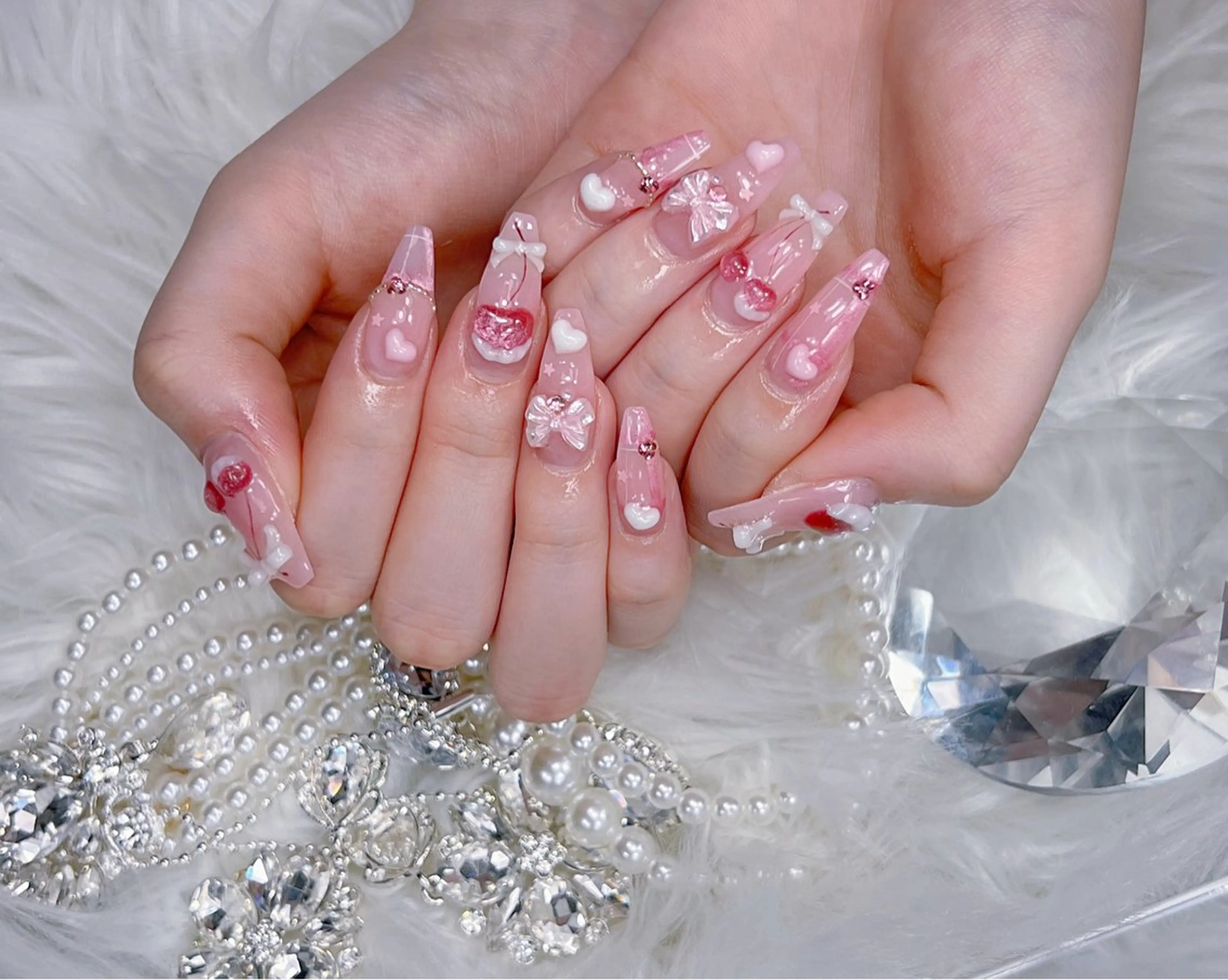 ネイル アートネイル オーロラネイル チークネイル 長さ出し フットネイル ハンドネイル フットネイル ハンドケア Noiranail_ studio川越西口のネイルデザイン