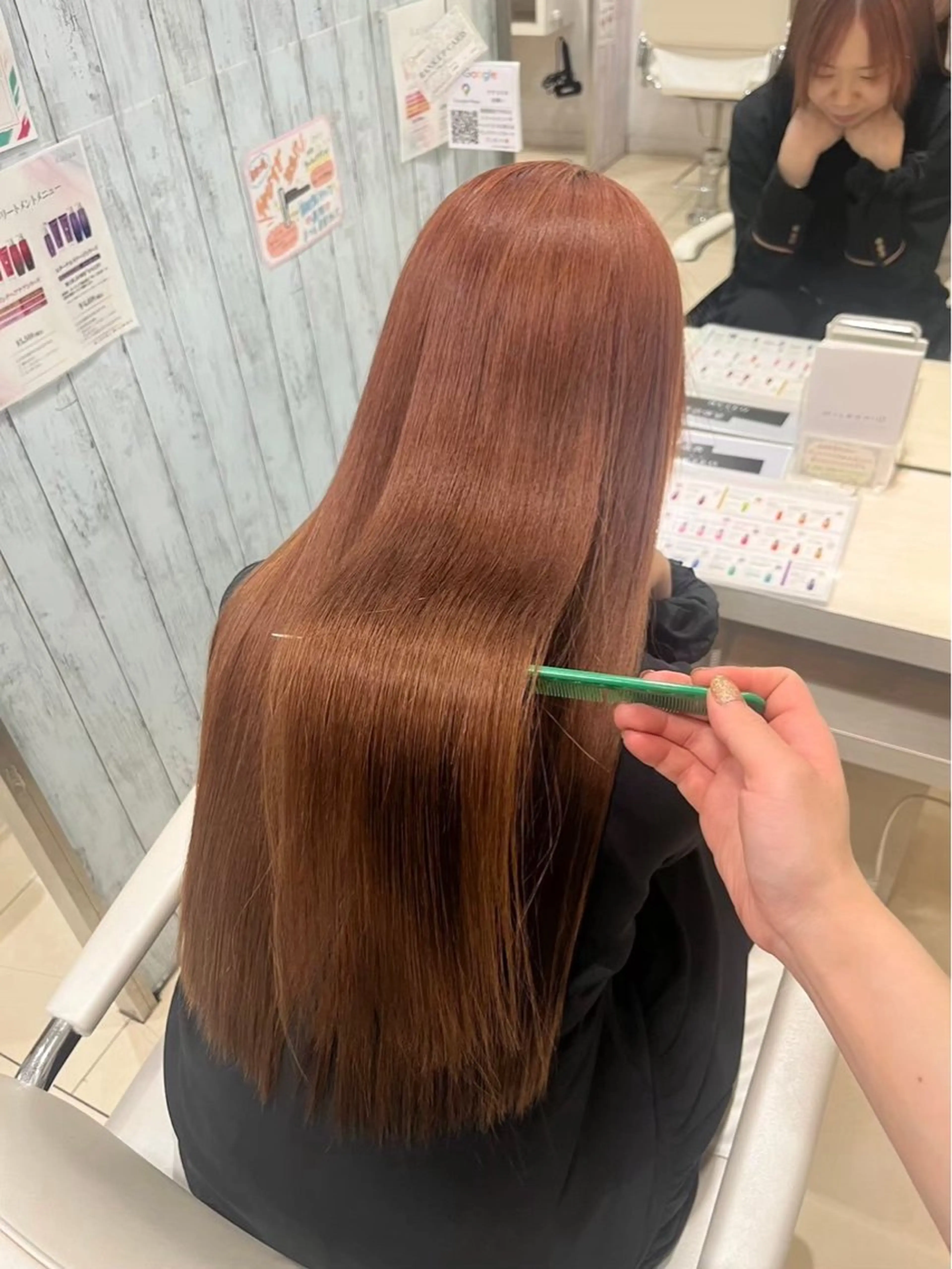 ロング ヘアカラー [髪質改善カラー] 光^._.^の眉毛・アイブロウイメージ