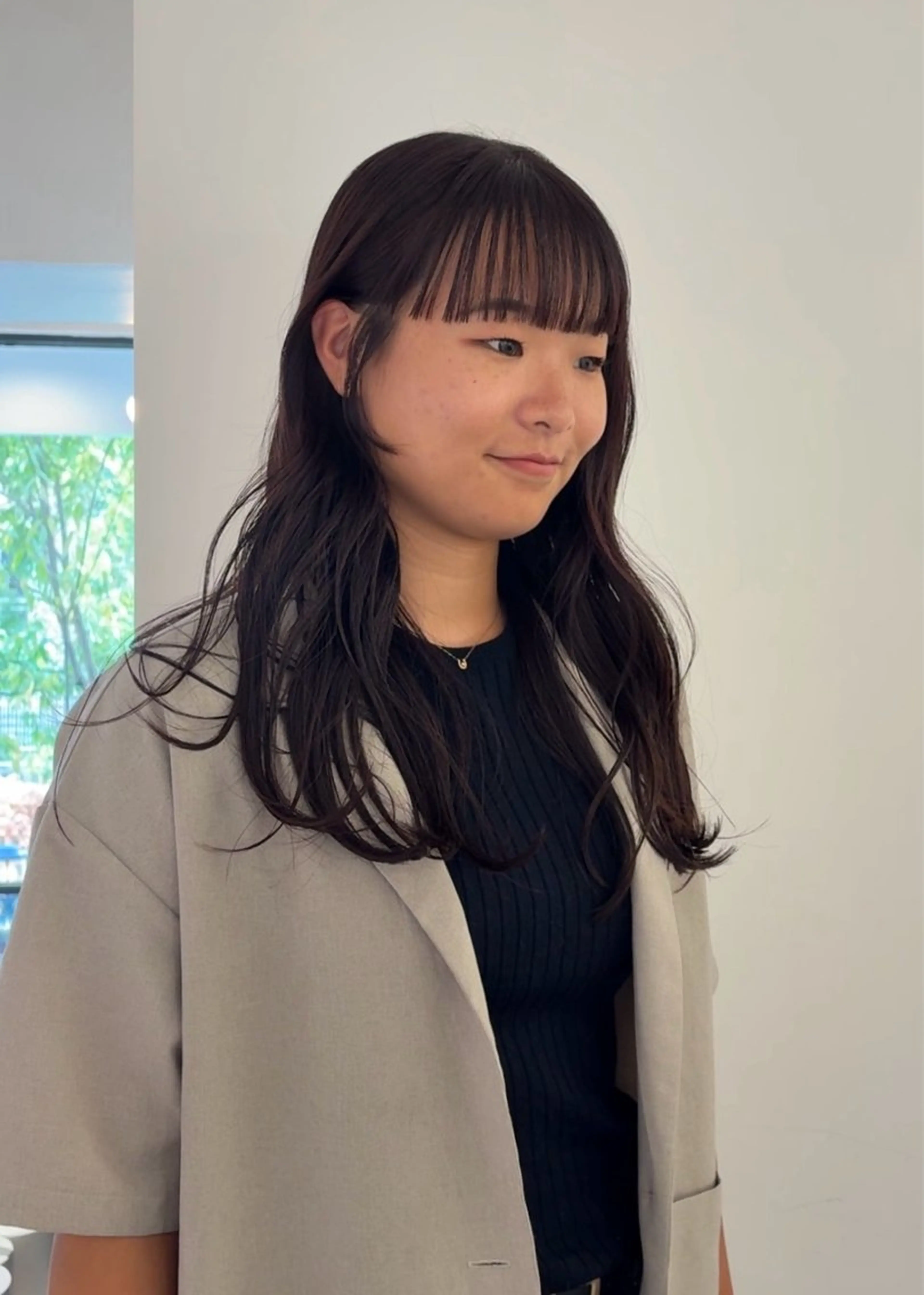 ロング ワイドバング UNBIRTHDAY MIUのヘアスタイル