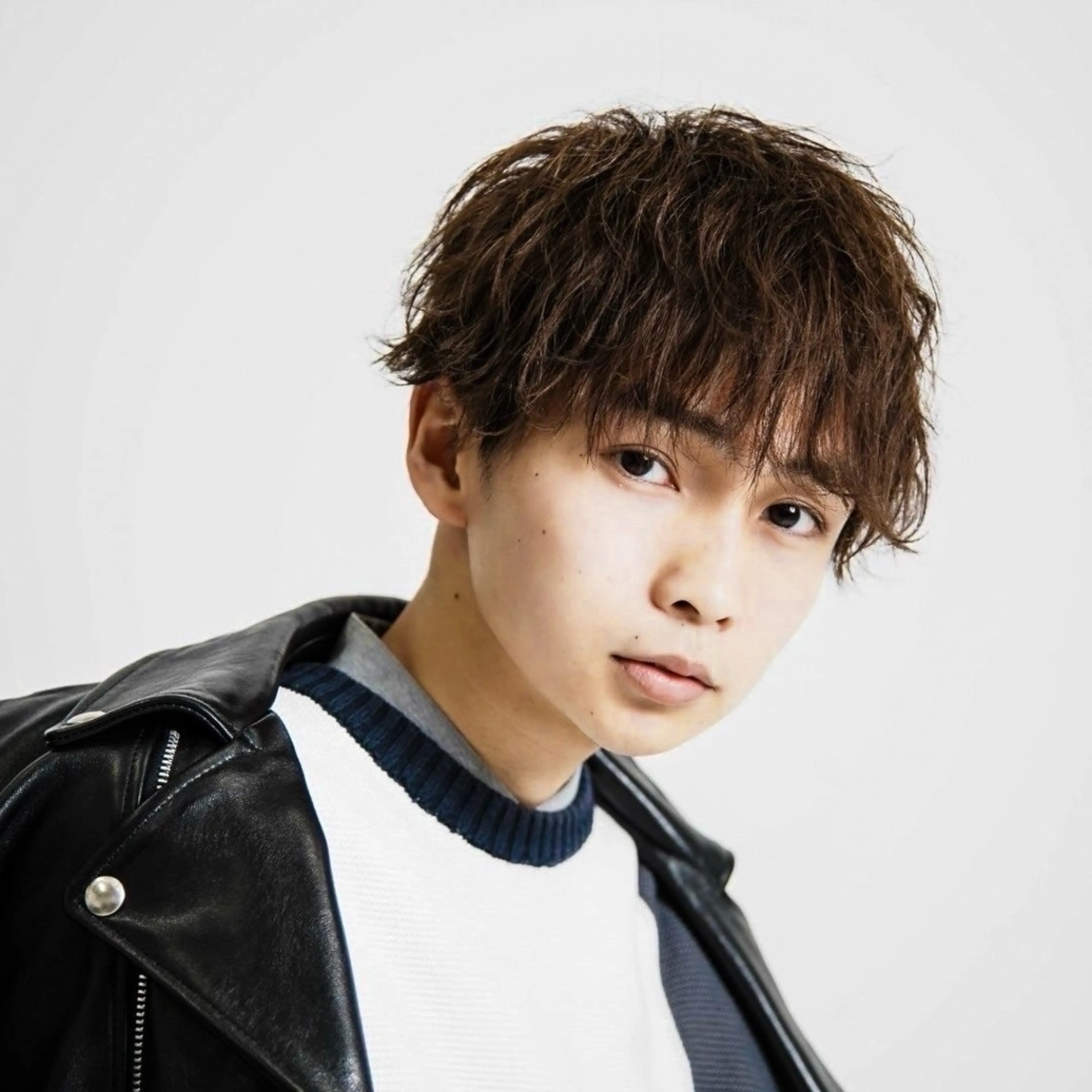 ミディアム カラー パーマ メンズ カット ヘアカラー トリートメント ハイトーン/メンズマ ッシュ/KYOHEIのヘアスタイル