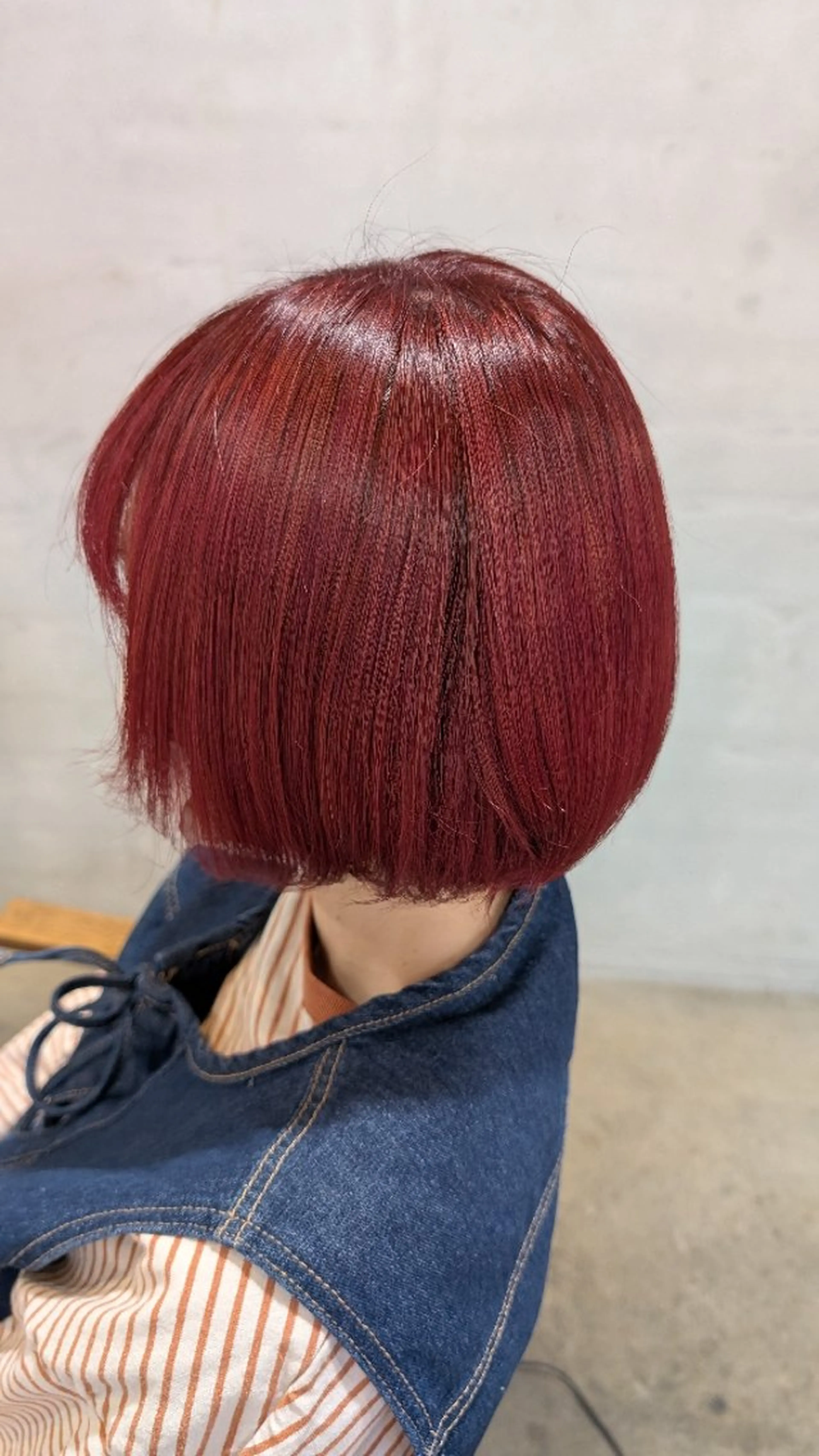 カラー ブリーチ ヘアカラー トリートメント 【女性限定】 しおりのヘアスタイル