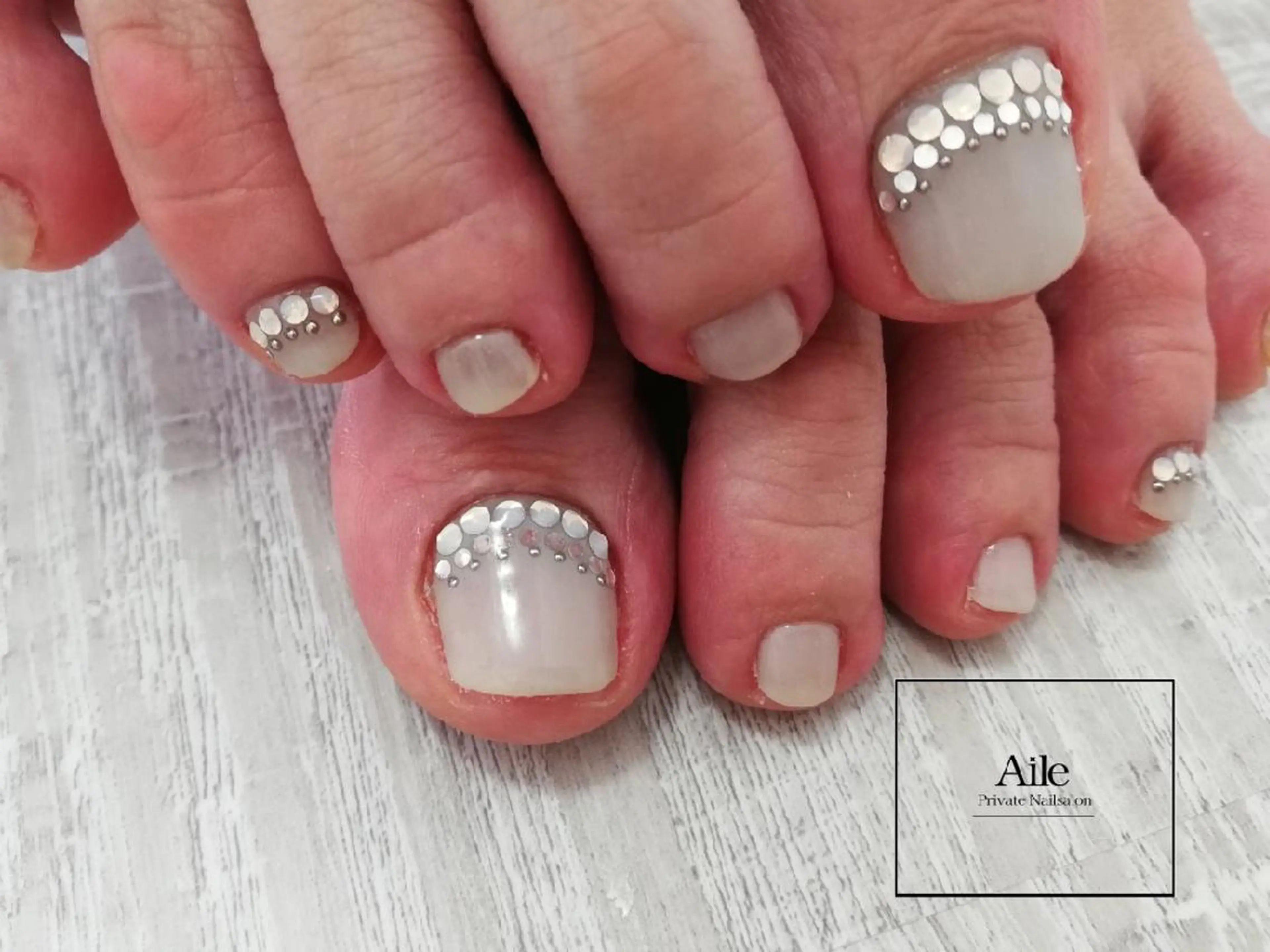 ネイル フットネイル なが さきのネイルデザイン