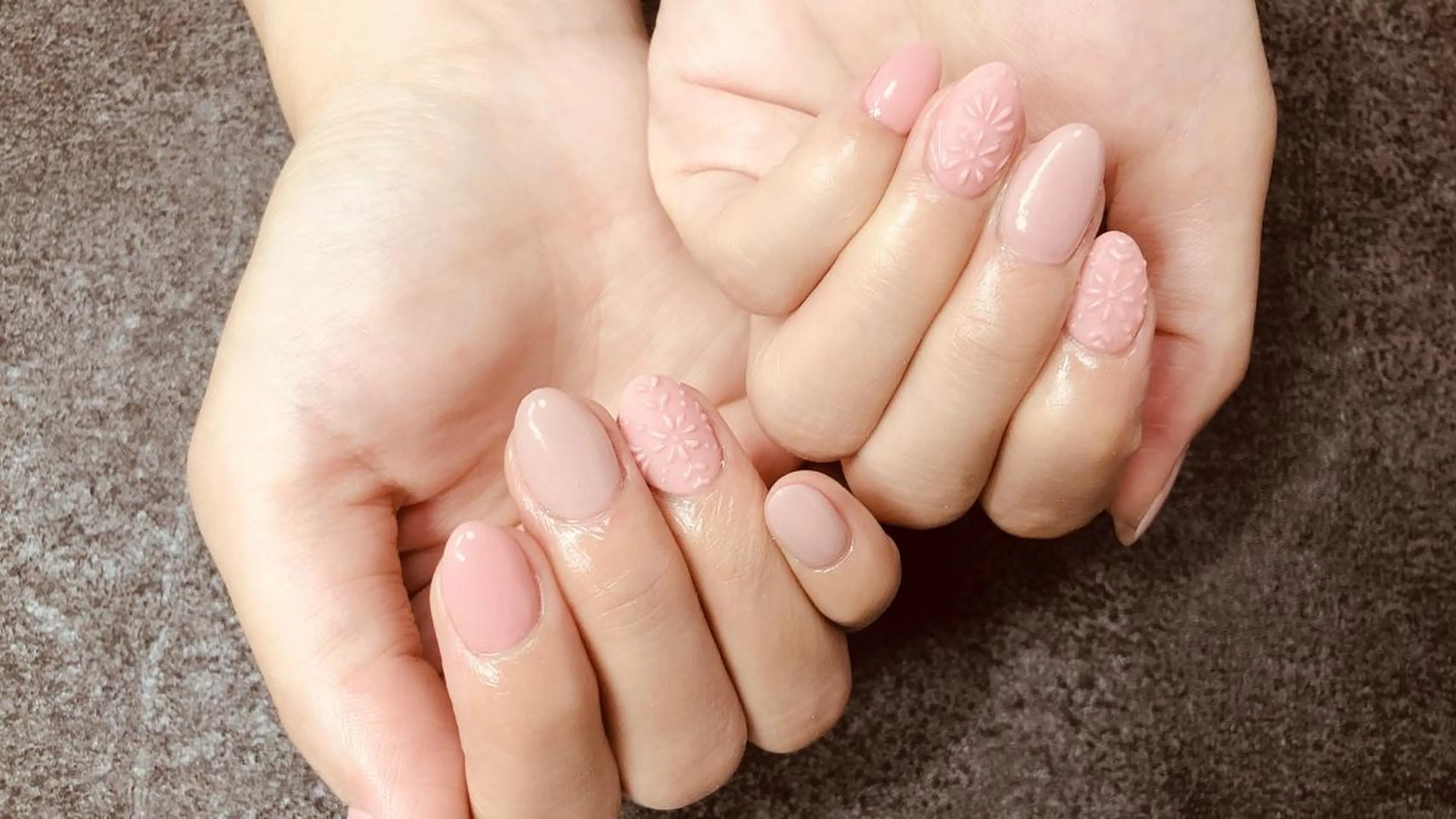 ネイル 札幌ネイルgorella所属・gorella Ａのネイルデザイン