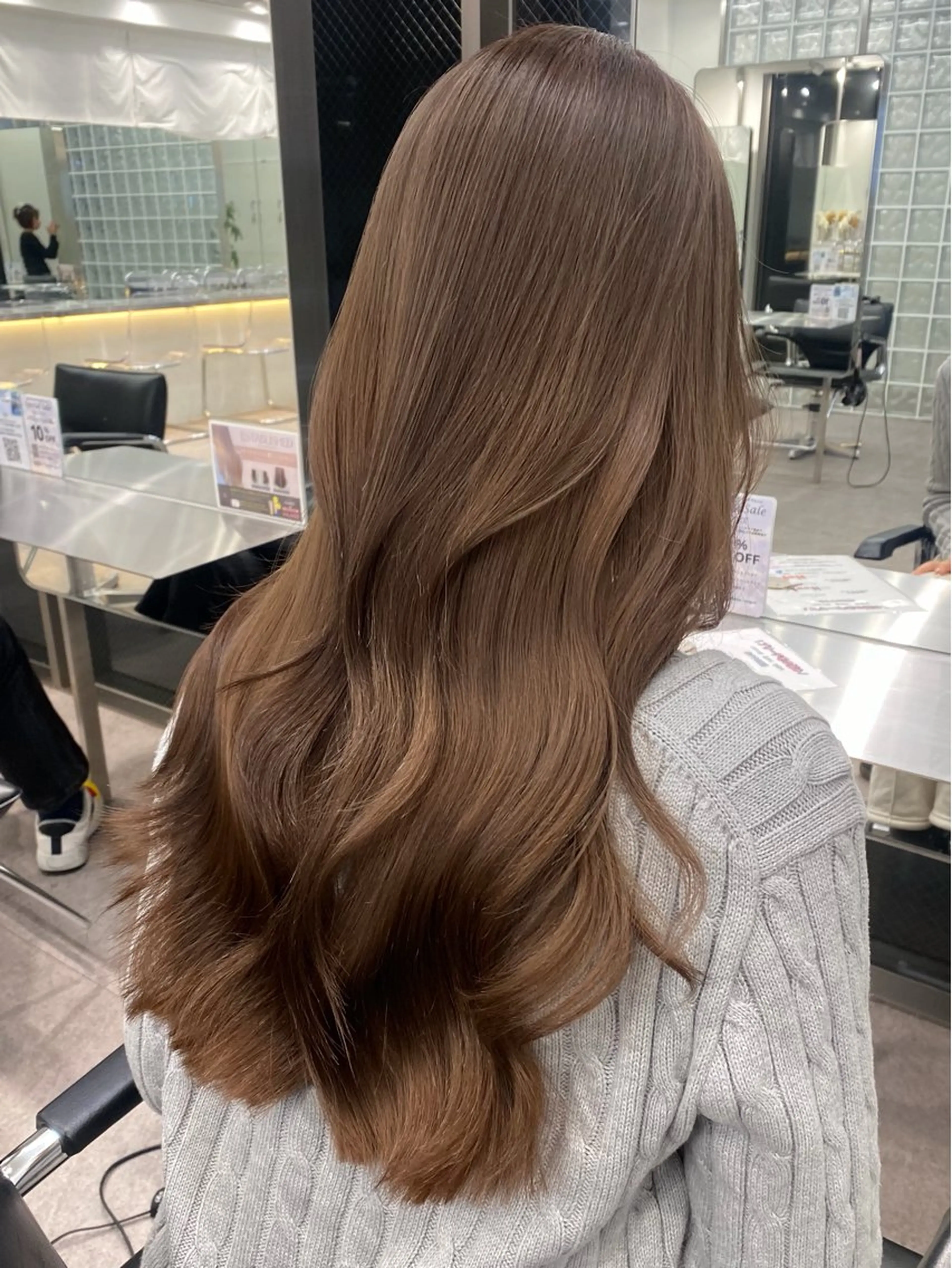 ロング カラー 透明感カラー 福田 花音のヘアスタイル