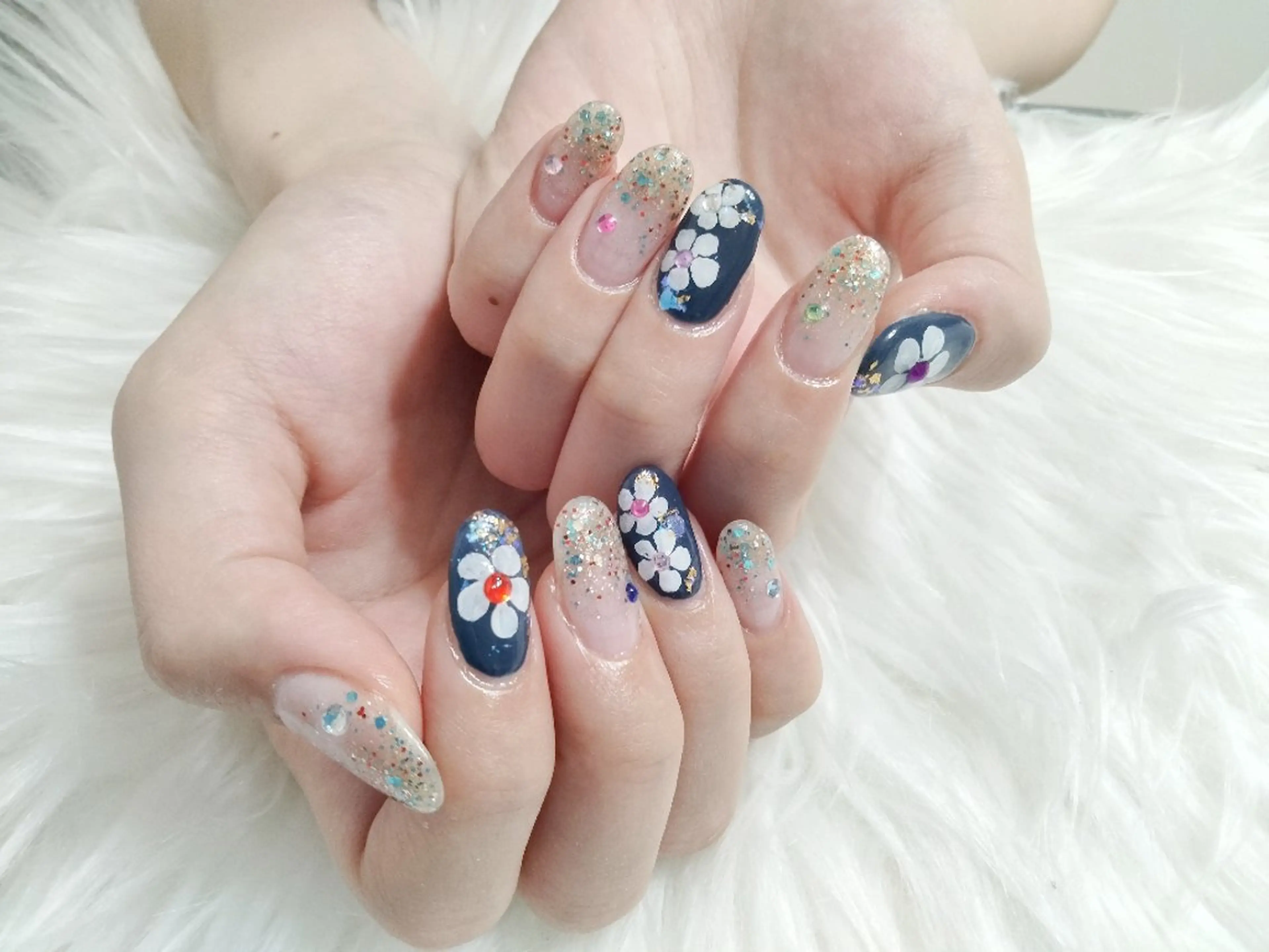 ネイル ジェルネイル パラジェル ハンドネイル ハンドケア Beaubie  nailサロンのネイルデザイン