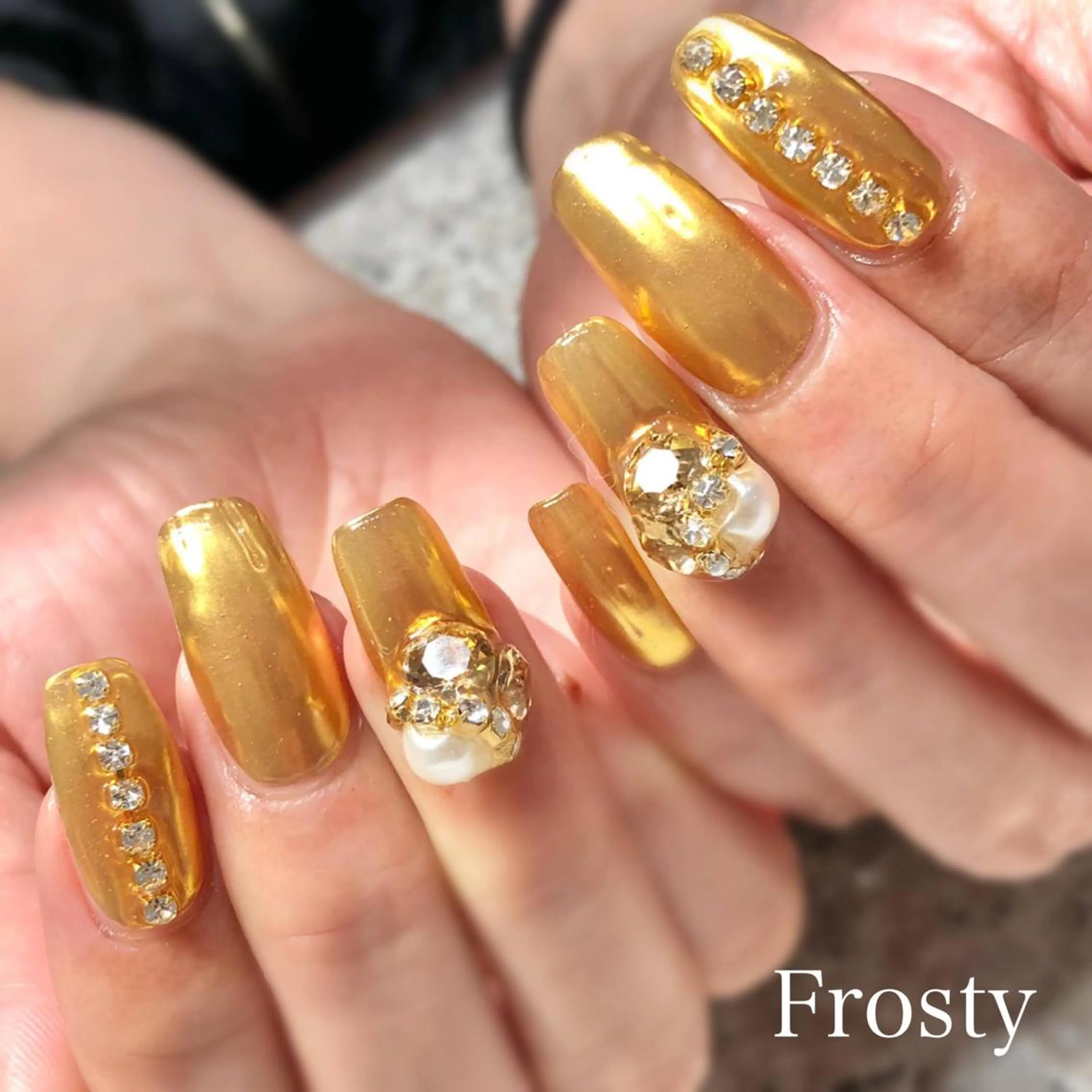 ネイル ミラーネイル Mys. 三上紗紀のネイルデザイン