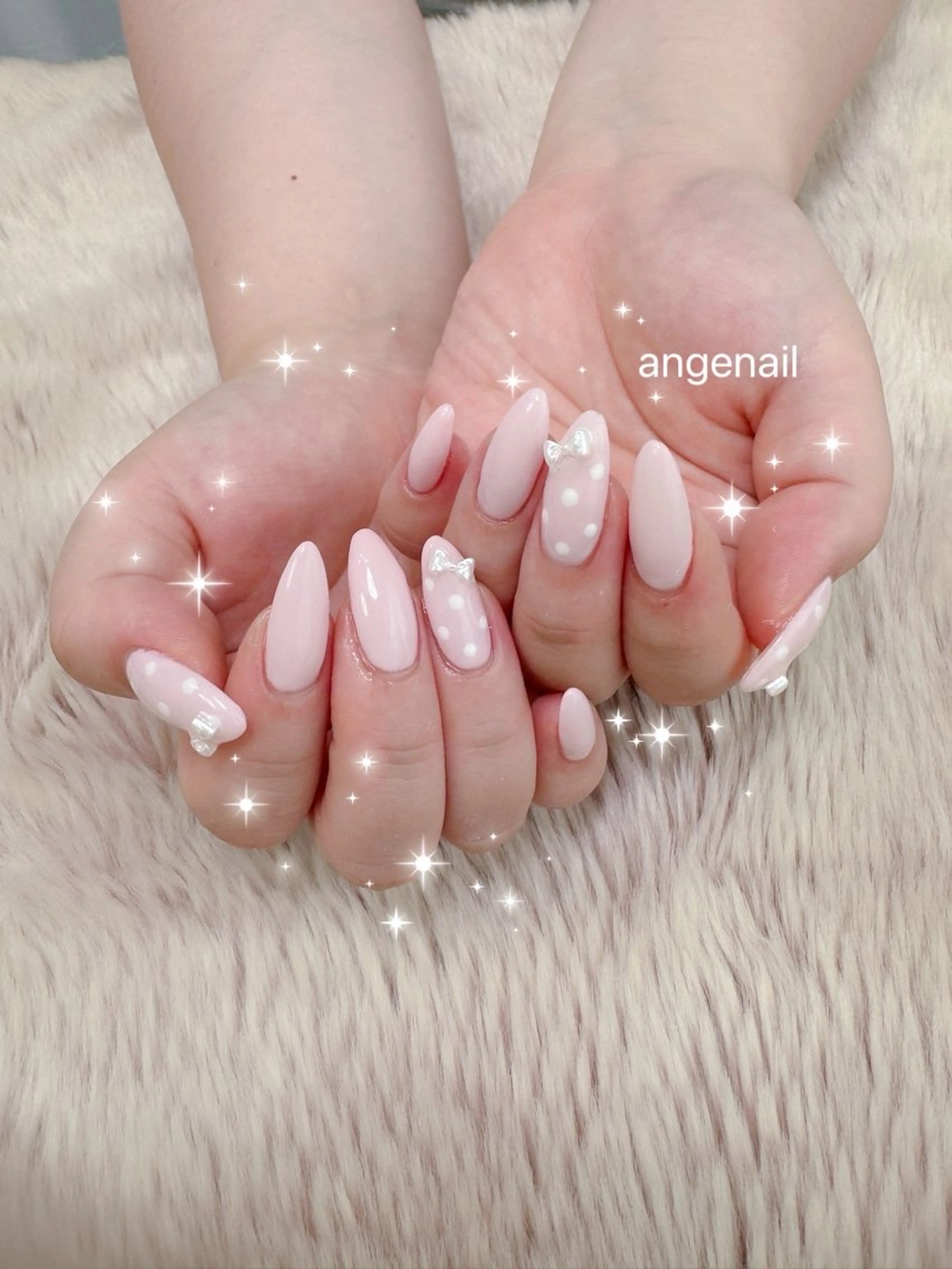 ネイル ハンドネイル オーナーネイリスト MAKIのネイルデザイン