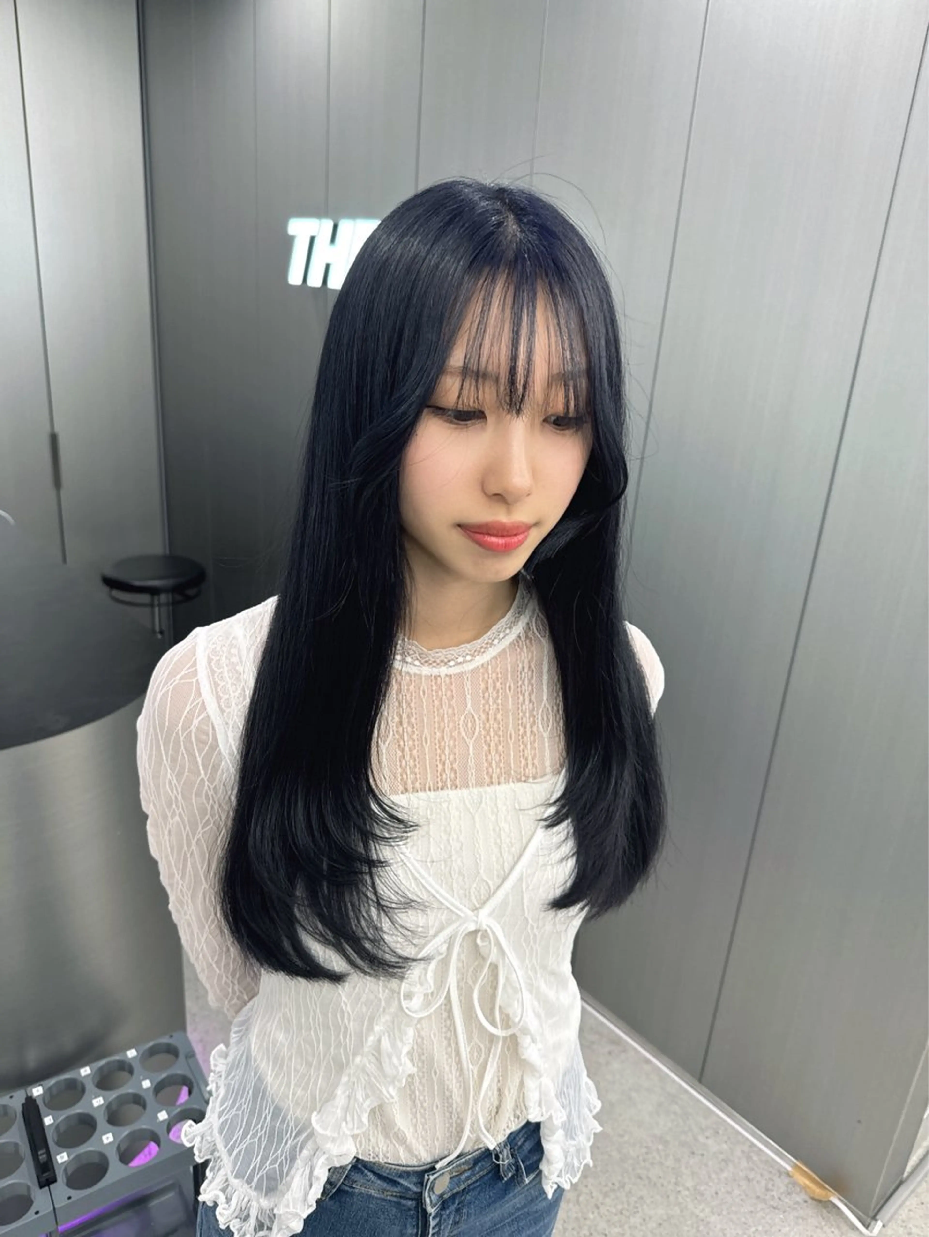 ロング カラー 暗髪🩶ラベンダー/ ブルー/ユウナ🤍のヘアスタイル