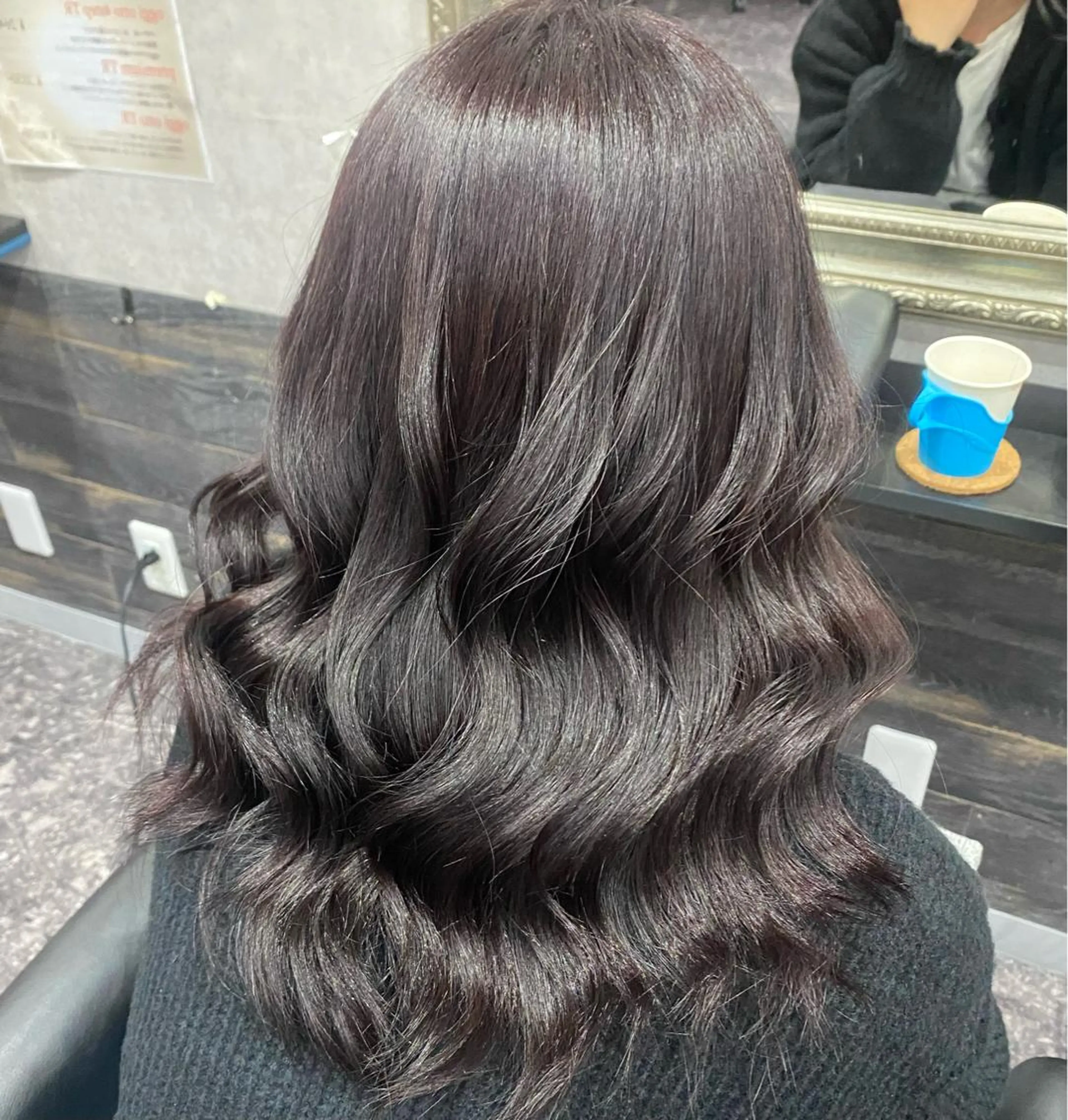 カラー グレージュ パープルグレージュ N-PLANTS KOTOHAのヘアスタイル