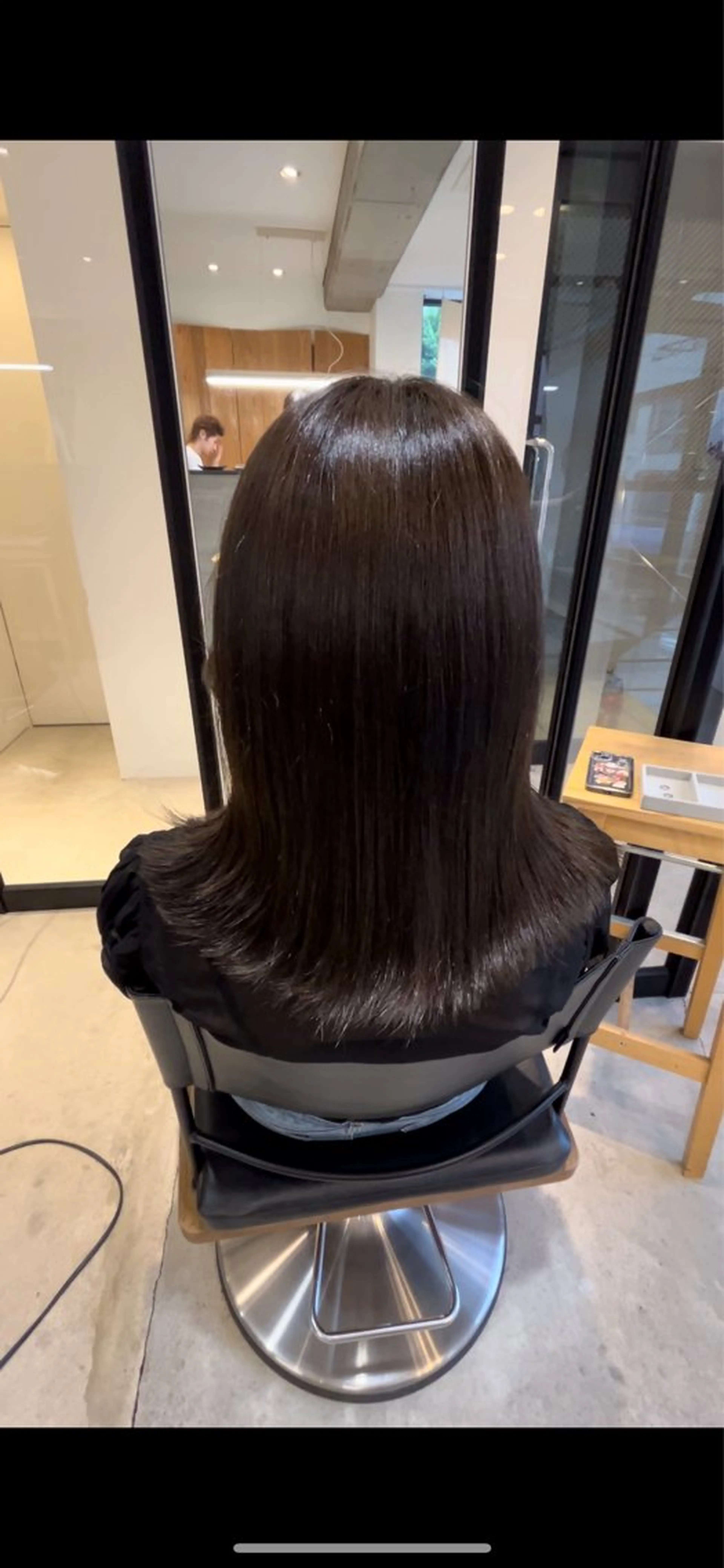 ミディアム カラー ・ nanokaのヘアスタイル