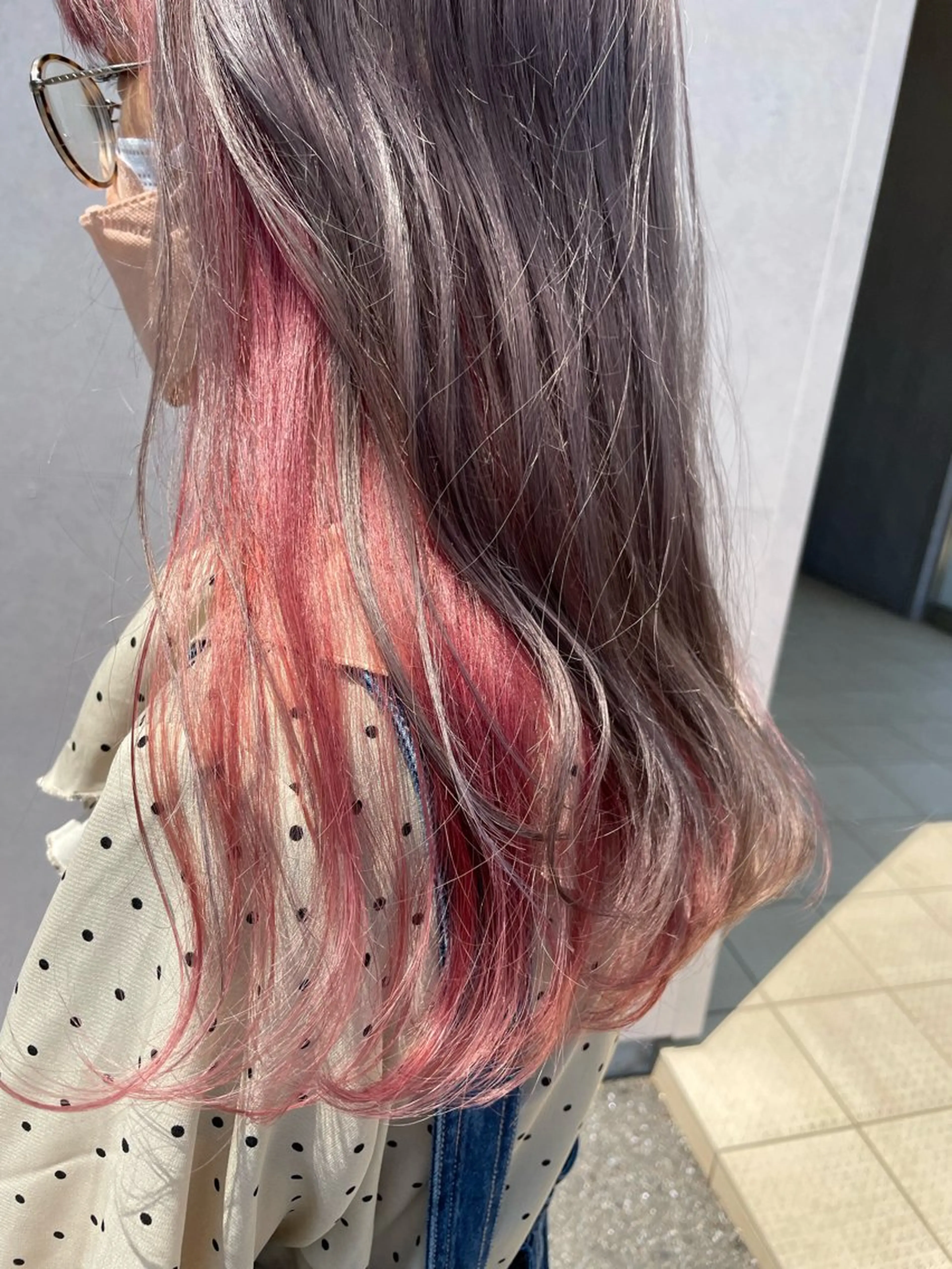 セミロング カラー 近藤 大誠のヘアスタイル