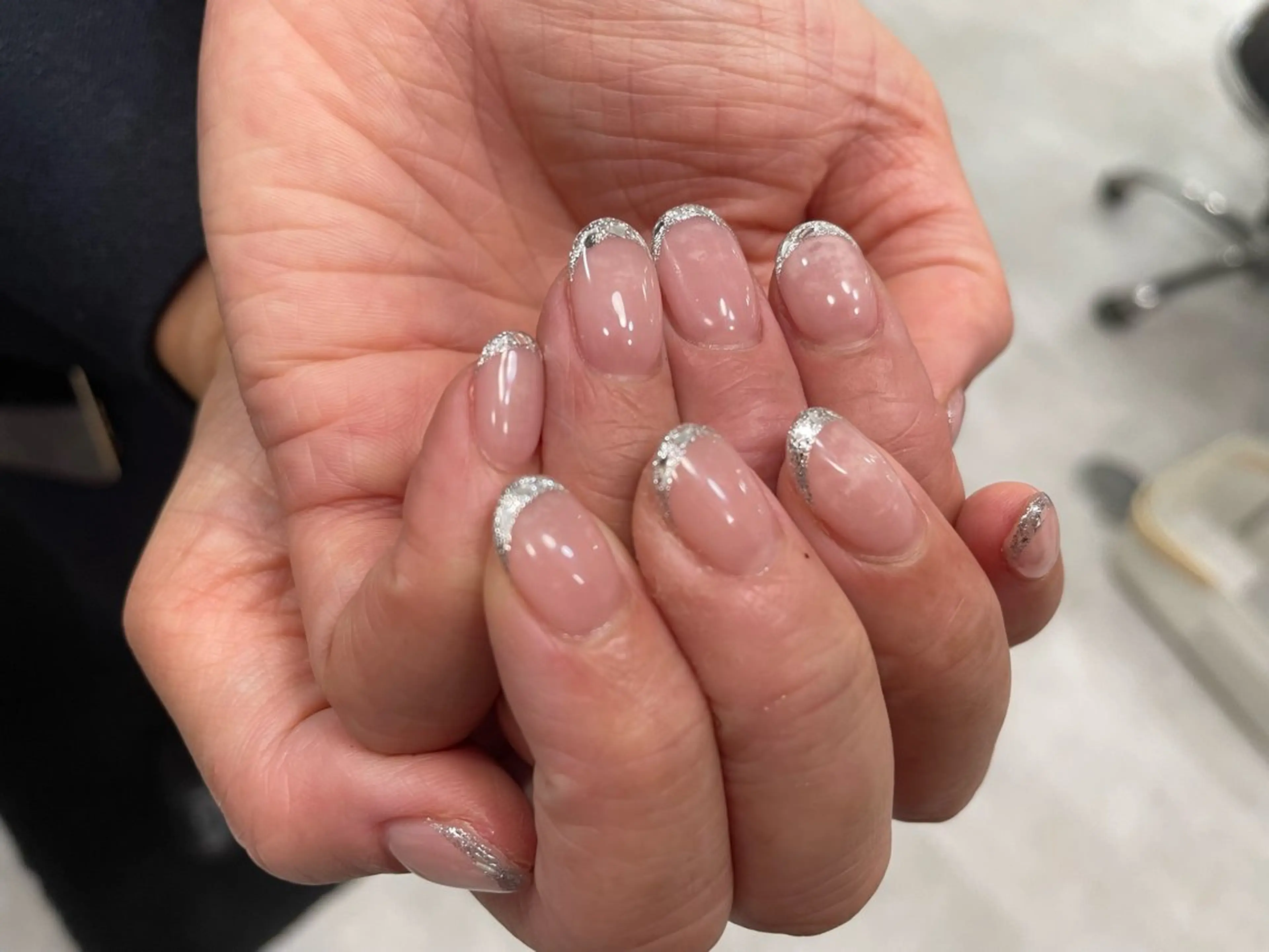 ✨ハンドネイル✨ ⚠️オフ込み限定⚠️大人気💎✨ガラスフレンチ✨ベースカラー込みの写真