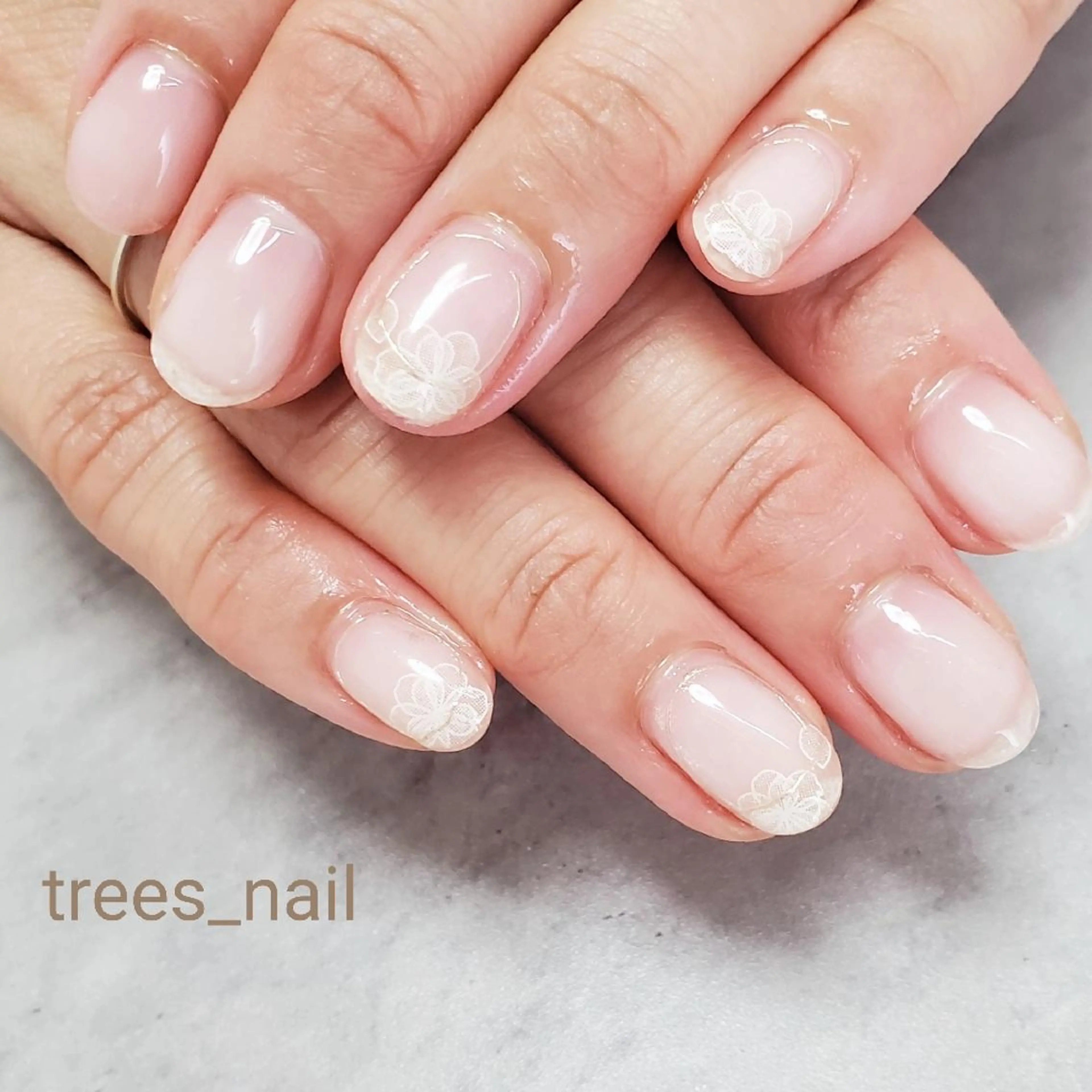 ネイル クリアネイル フラワーネイル ミラーネイル ニュアンスネイル trees_ nailのネイルデザイン