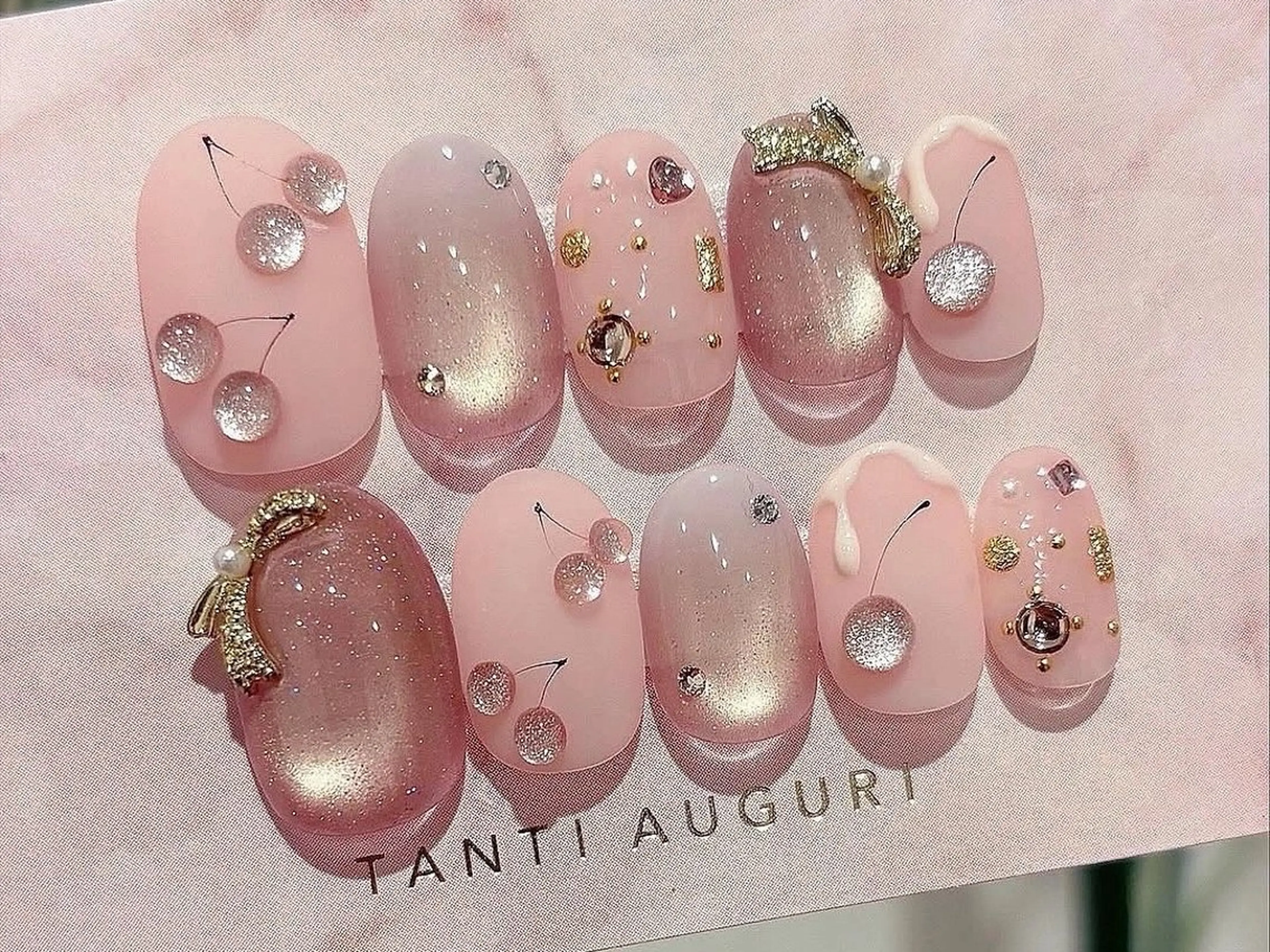 ネイル NekoNailsalon所属・NekoNail salonのネイルデザイン