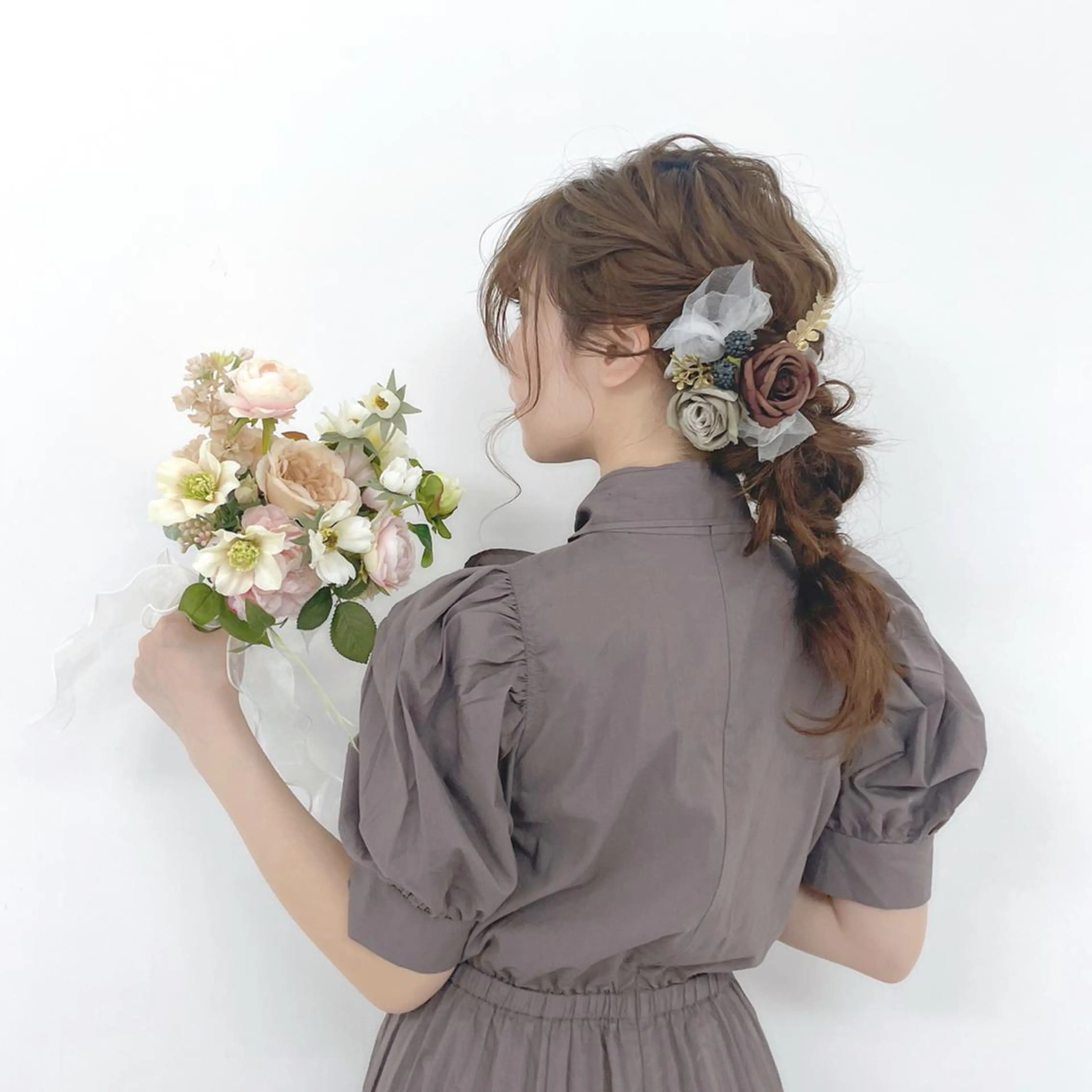 ロング ヘアアレンジ デート 中山 郁恵のヘアスタイル