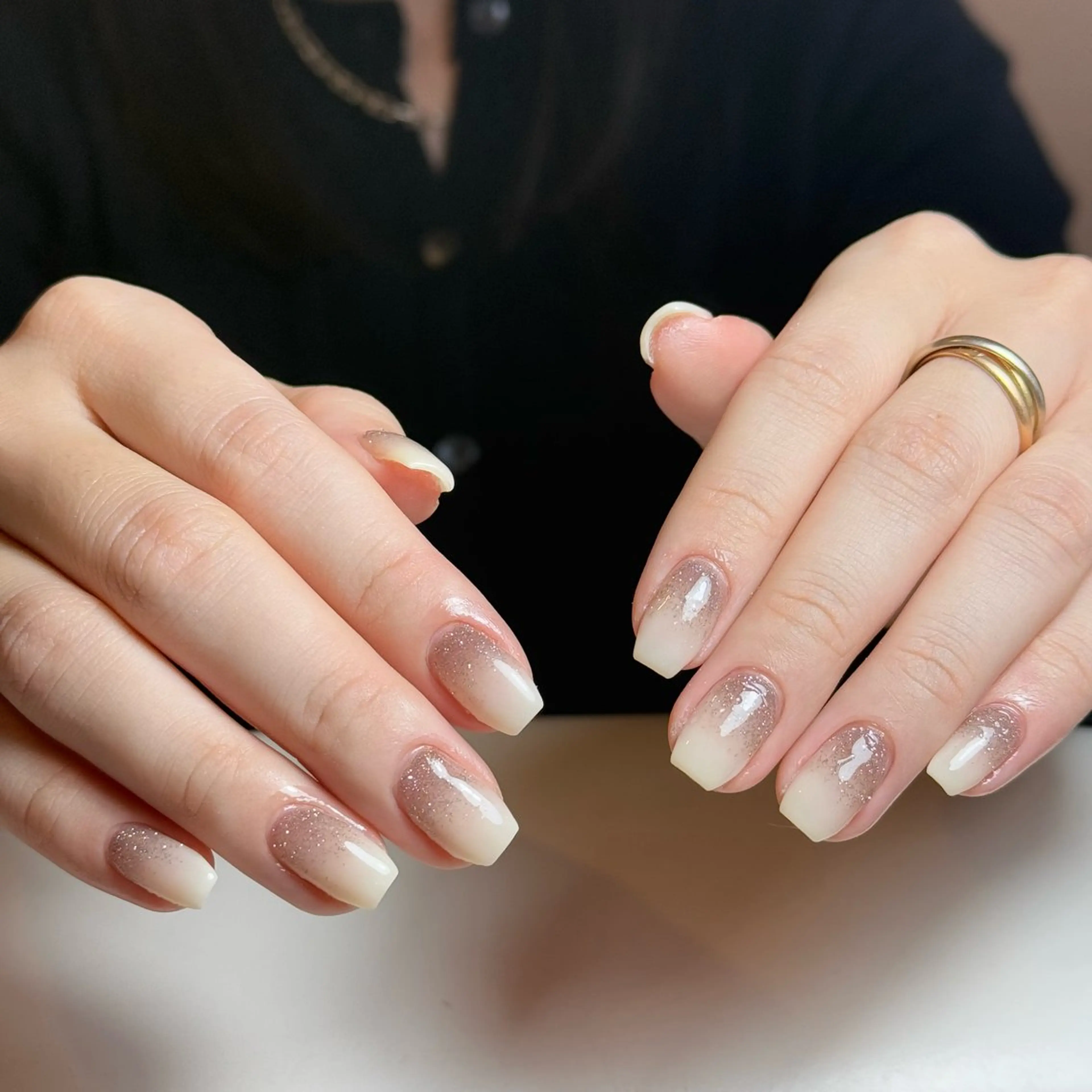 ネイル チークネイル フレンチネイル グラデーション キラキラネイル 韓国ネイル ハンドネイル Risa_ Nailのネイルデザイン