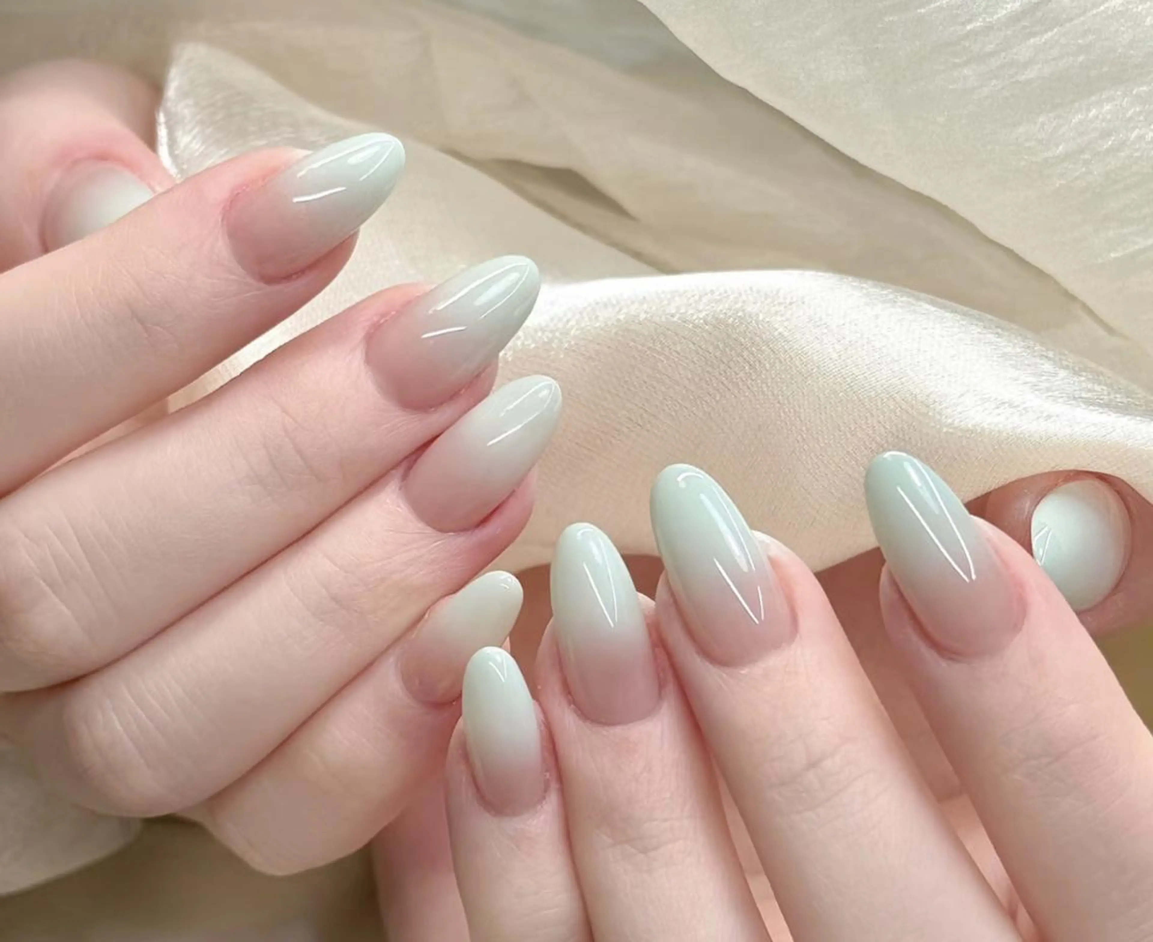 ネイル ハンドネイル 🎀 UU_nailのネイルデザイン