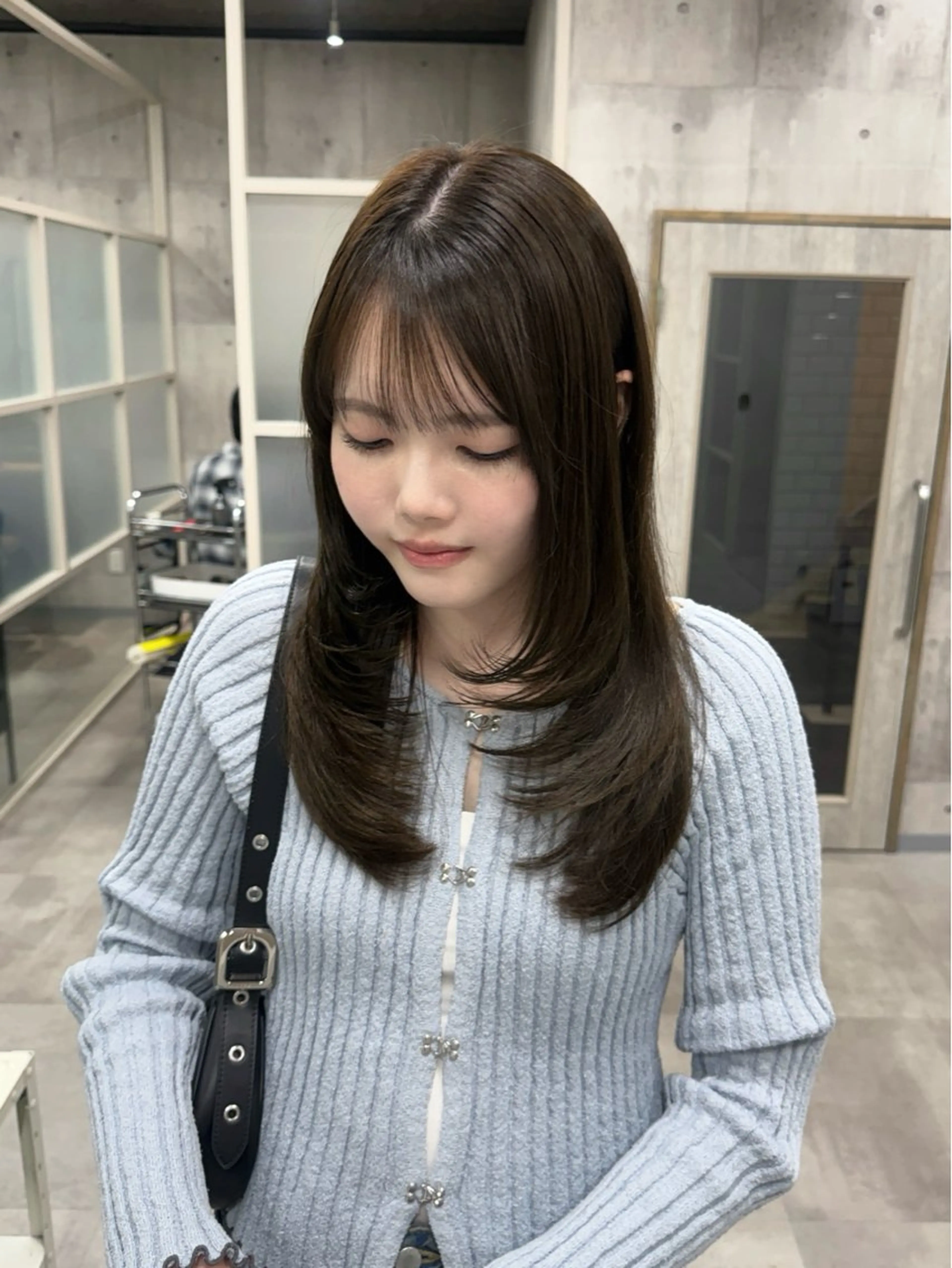 セミロング カット ヘアカラー トリートメント ayano /レイヤー/艶カラーのヘアスタイル
