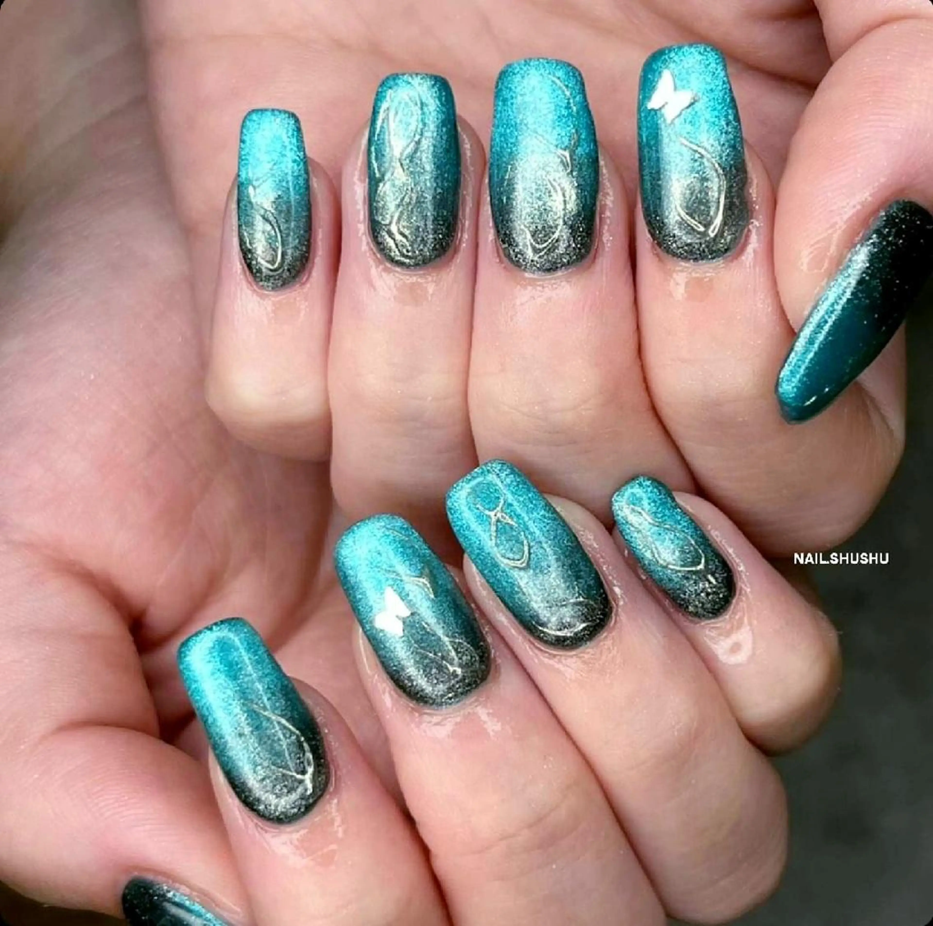 ネイル アートネイル 韓国ネイル 持ち込み ニュアンスネイル シンプルネイル 3dパーツ/流行り 👧shushu❤️のネイルデザイン