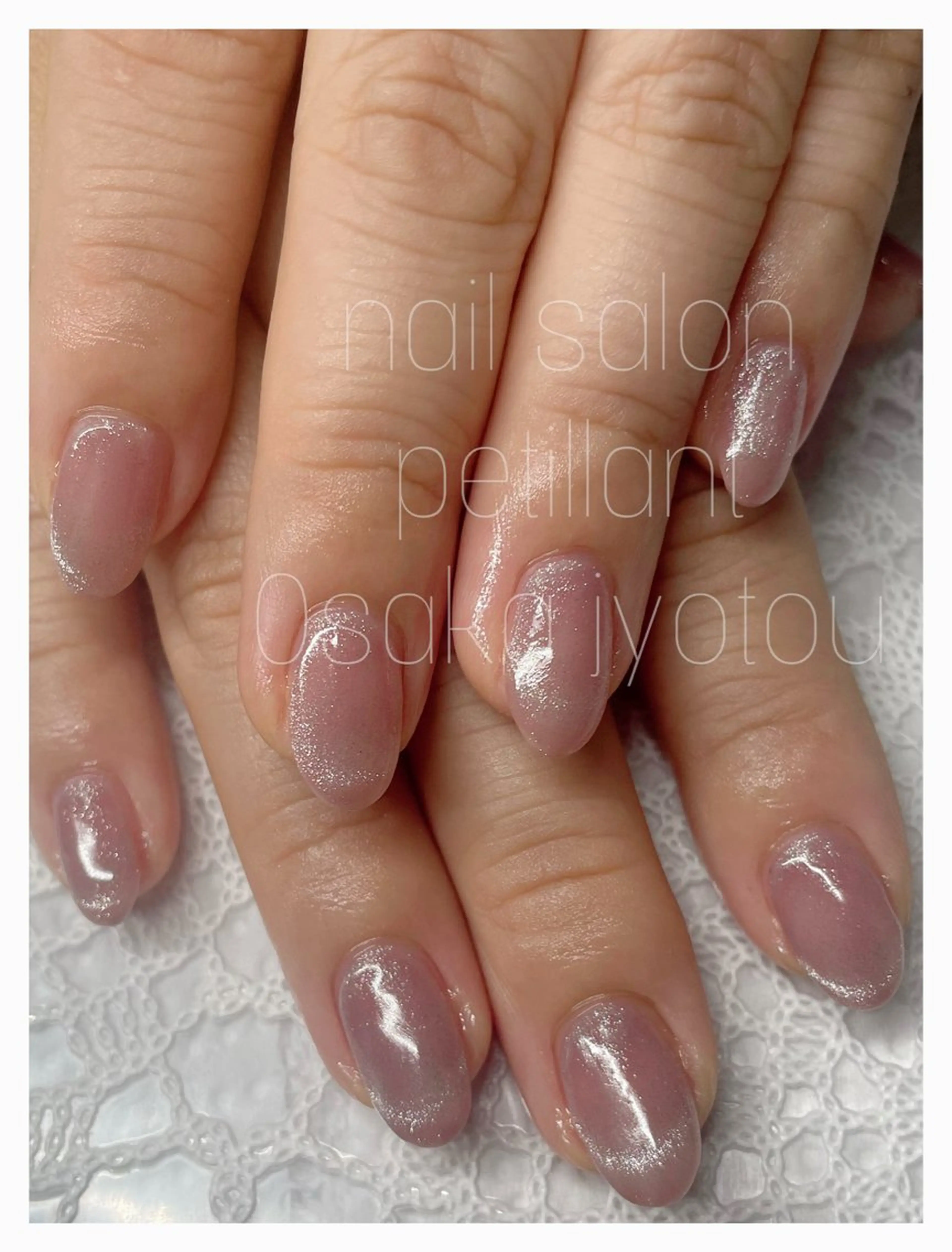 ネイル フレンチネイル キラキラネイル マグネットネイル マグネットフレンチ オフィスネイル nail salon petillantのネイルデザイン