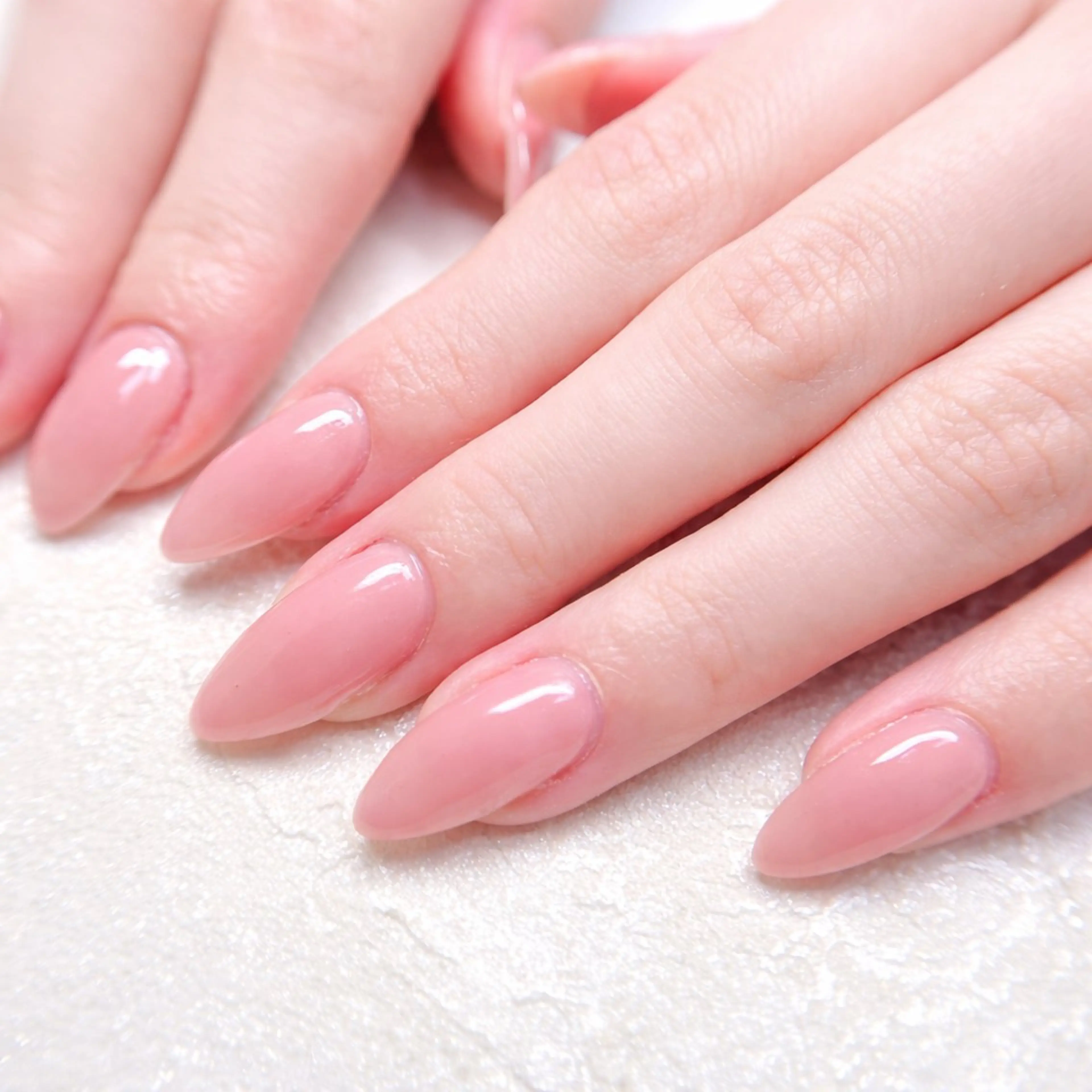 ネイル ワンカラーネイル ピンク シンプルネイル 銀座eye Rizm マユミのネイルデザイン