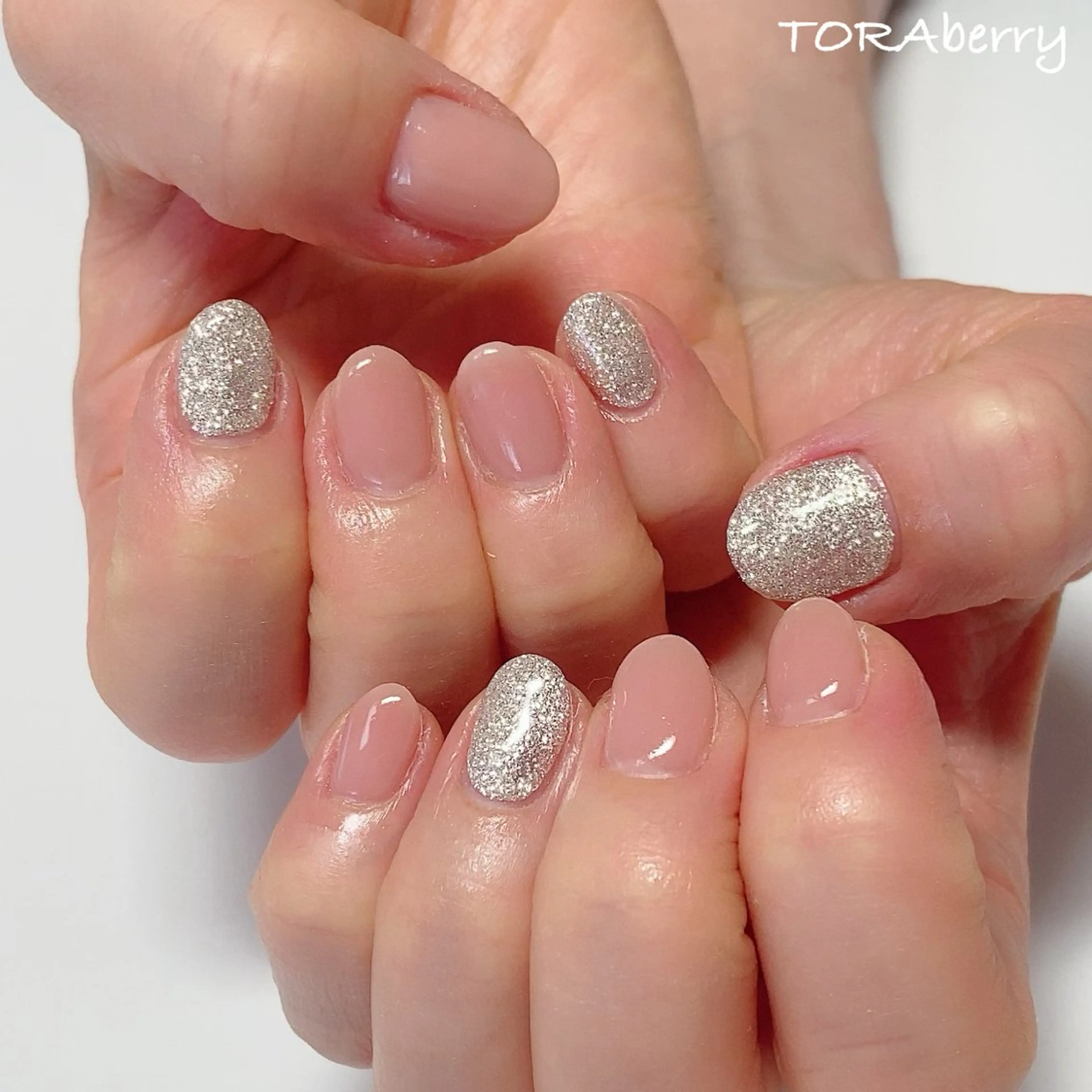 ネイル ハンドネイル ネイリスト なつみのネイルデザイン