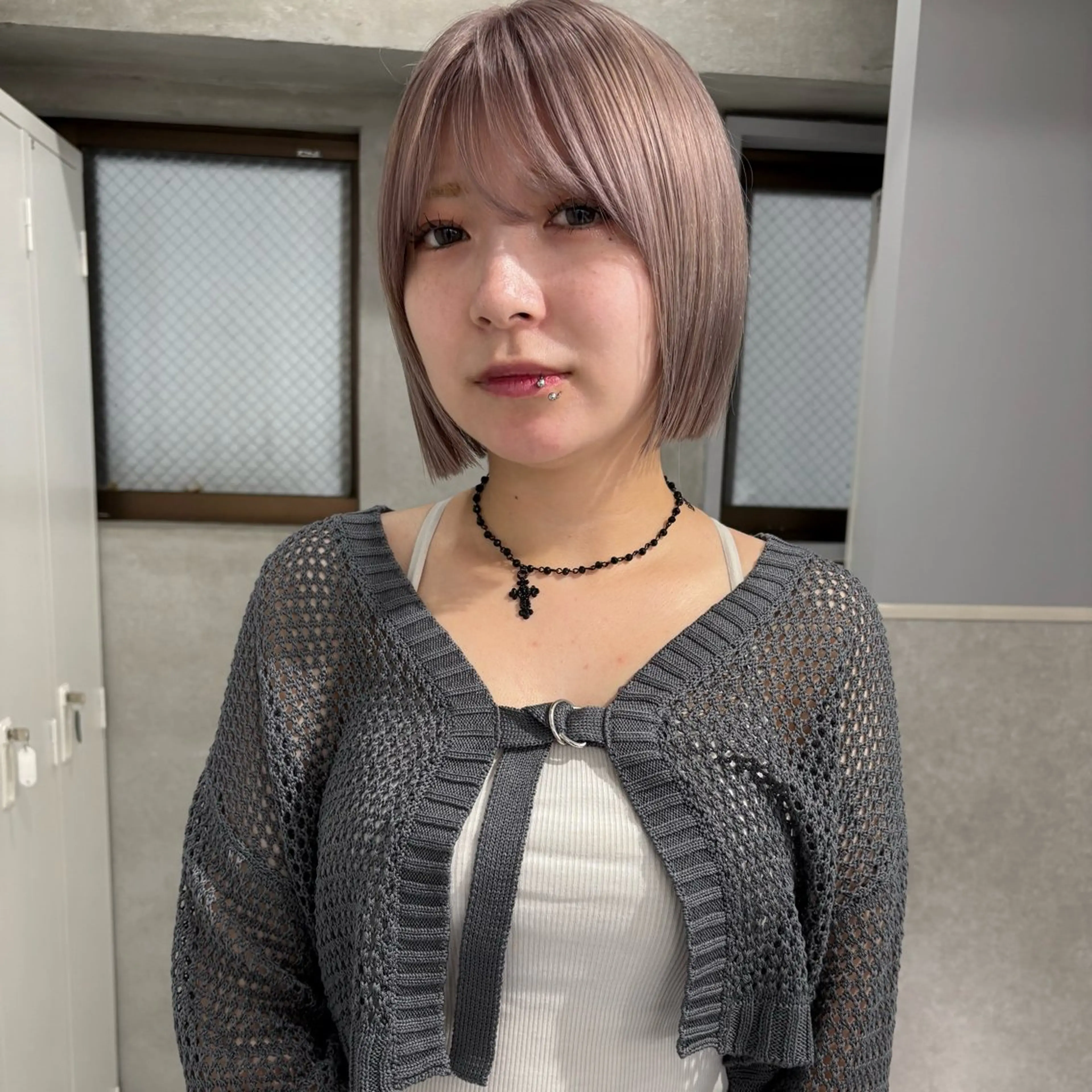 【2回目以降🎈】カット➕ケアブリーチカラー➕2stepトリートメントの写真