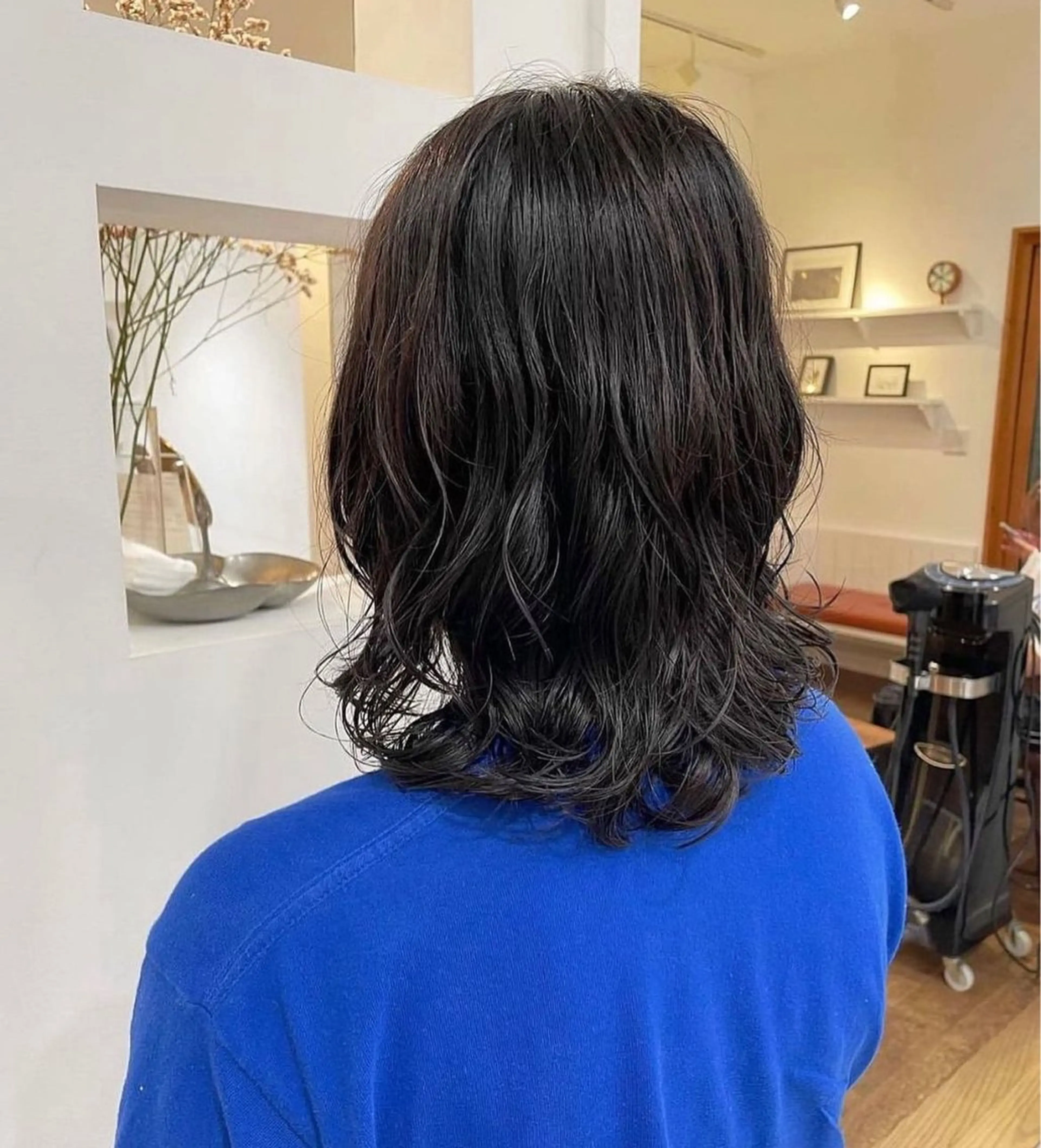 ミディアム カラー パーマ ミディアムパーマ くせ毛 ニュアンスパーマ エアウェーブ カット パーマ トリートメント 髪質改善ストレート✨ パーマヘア✨YUKIのヘアスタイル