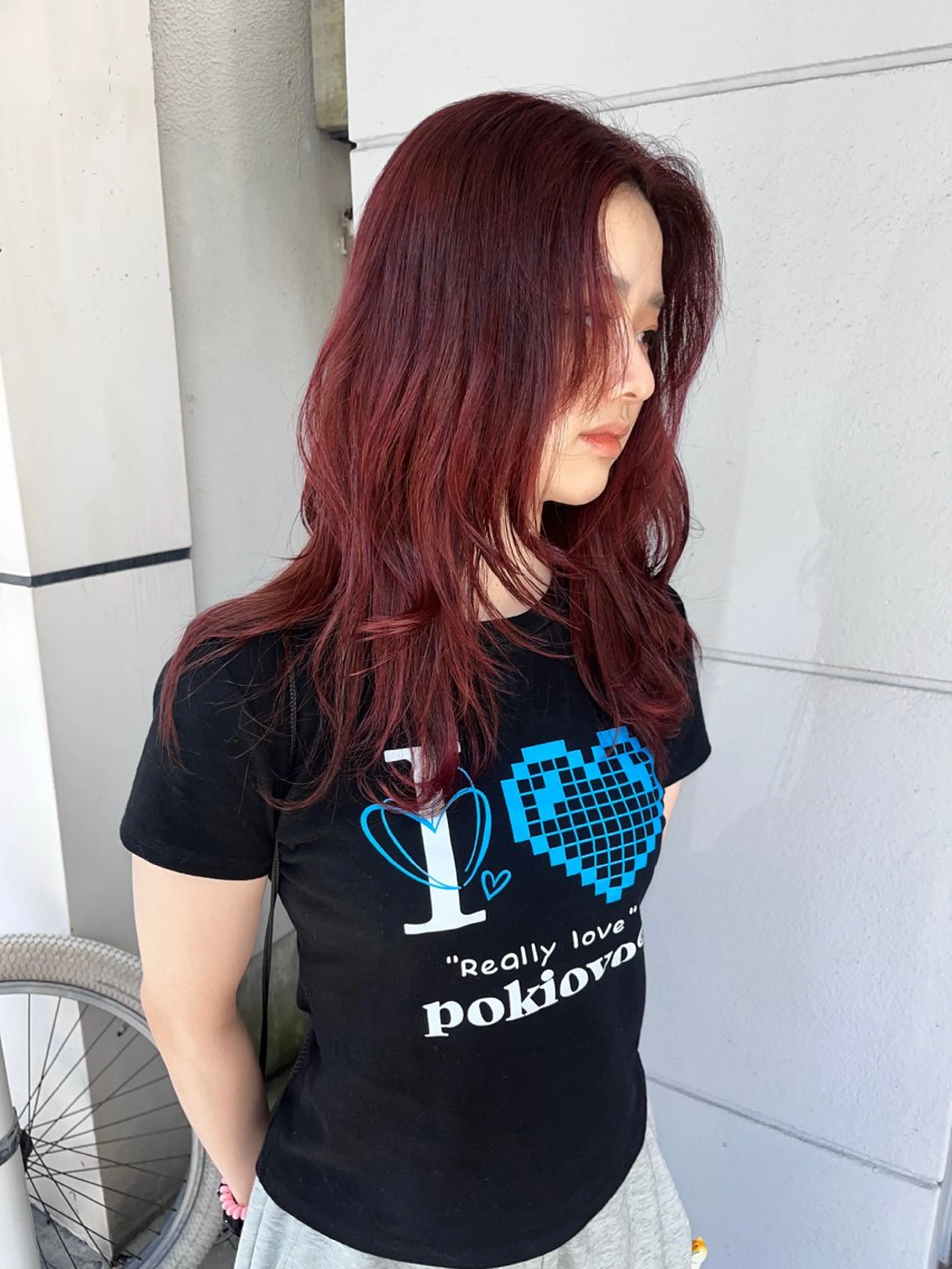 セミロング カラー ブリーチ ブリーチなしカラー レッドカラー カット ヘアカラー トリートメント niko RINKAのヘアスタイル