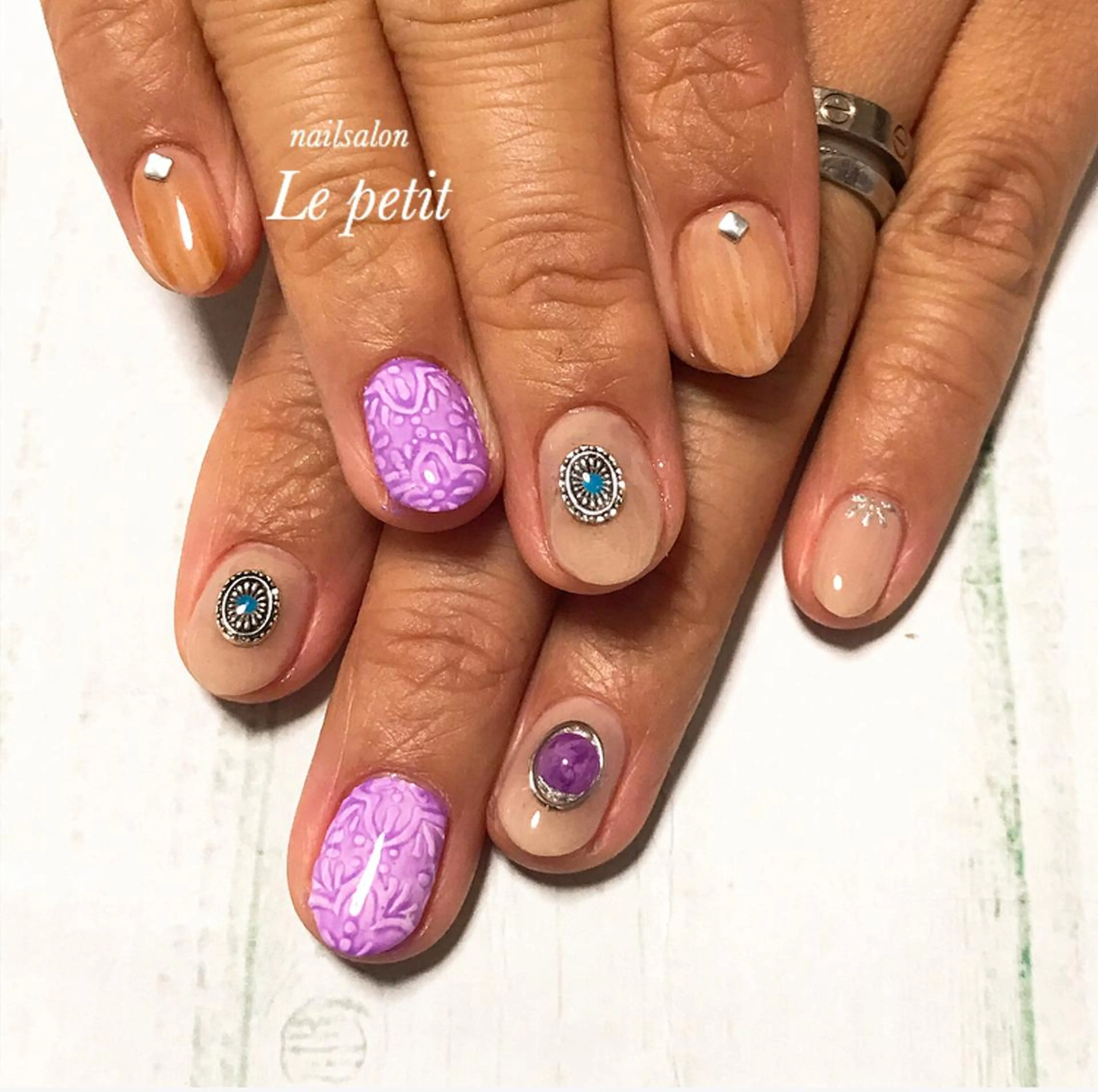 ネイル 石野 広佳のネイルデザイン