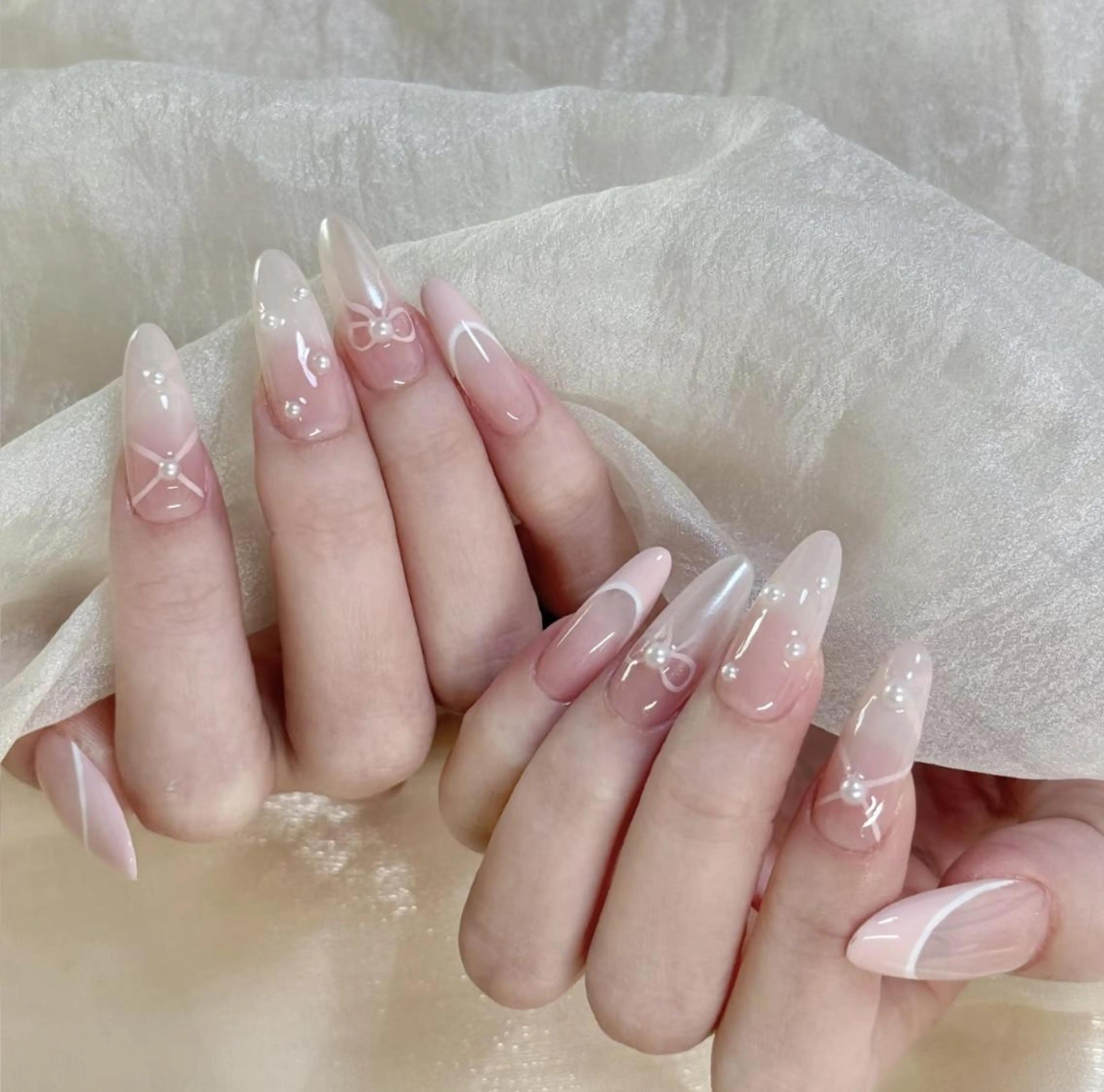 ネイル ハンドネイル 🎀 NaNa_nailのネイルデザイン
