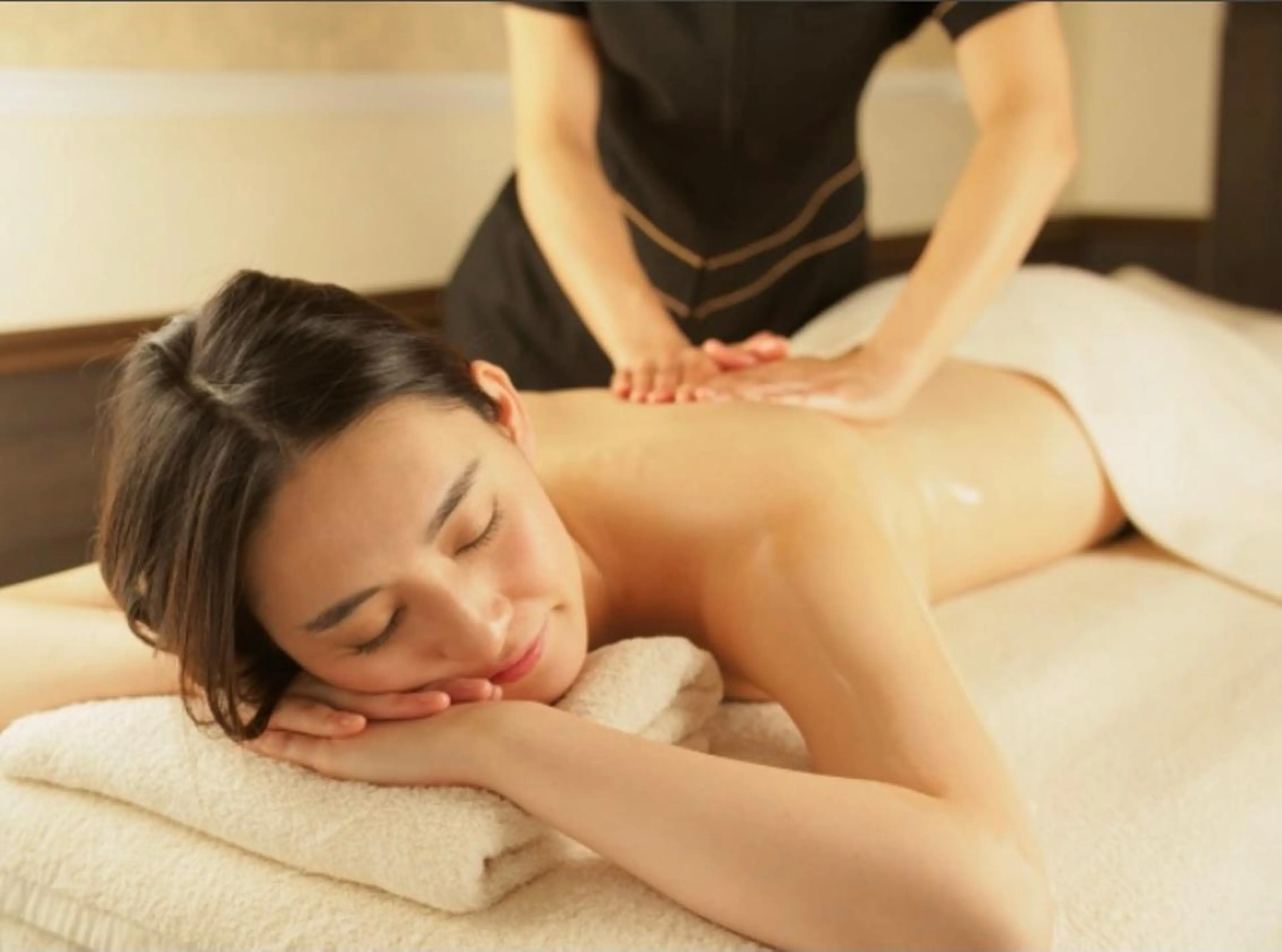 オールハンド専門🤍 痩身/小顔/ ハーブのエステ・リラクイメージ