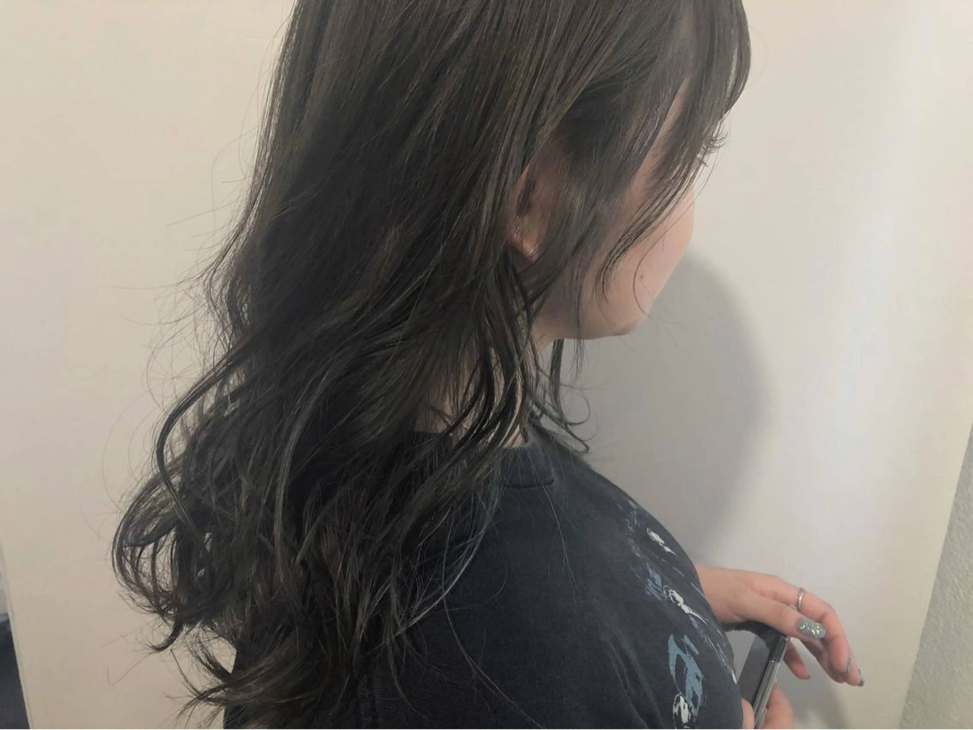 ミディアム カラー ブリーチ パ ルのヘアスタイル