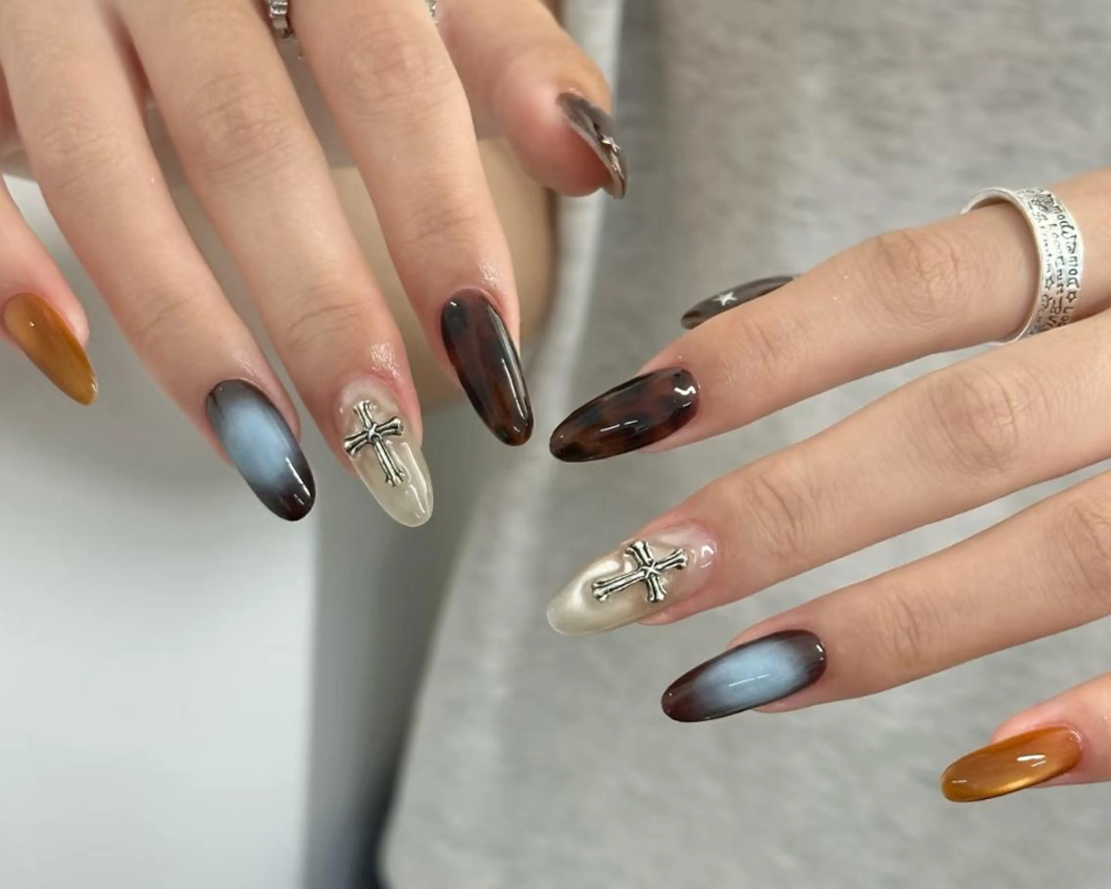 ネイル ハンドネイル 🎀 NaNa_nailのネイルデザイン