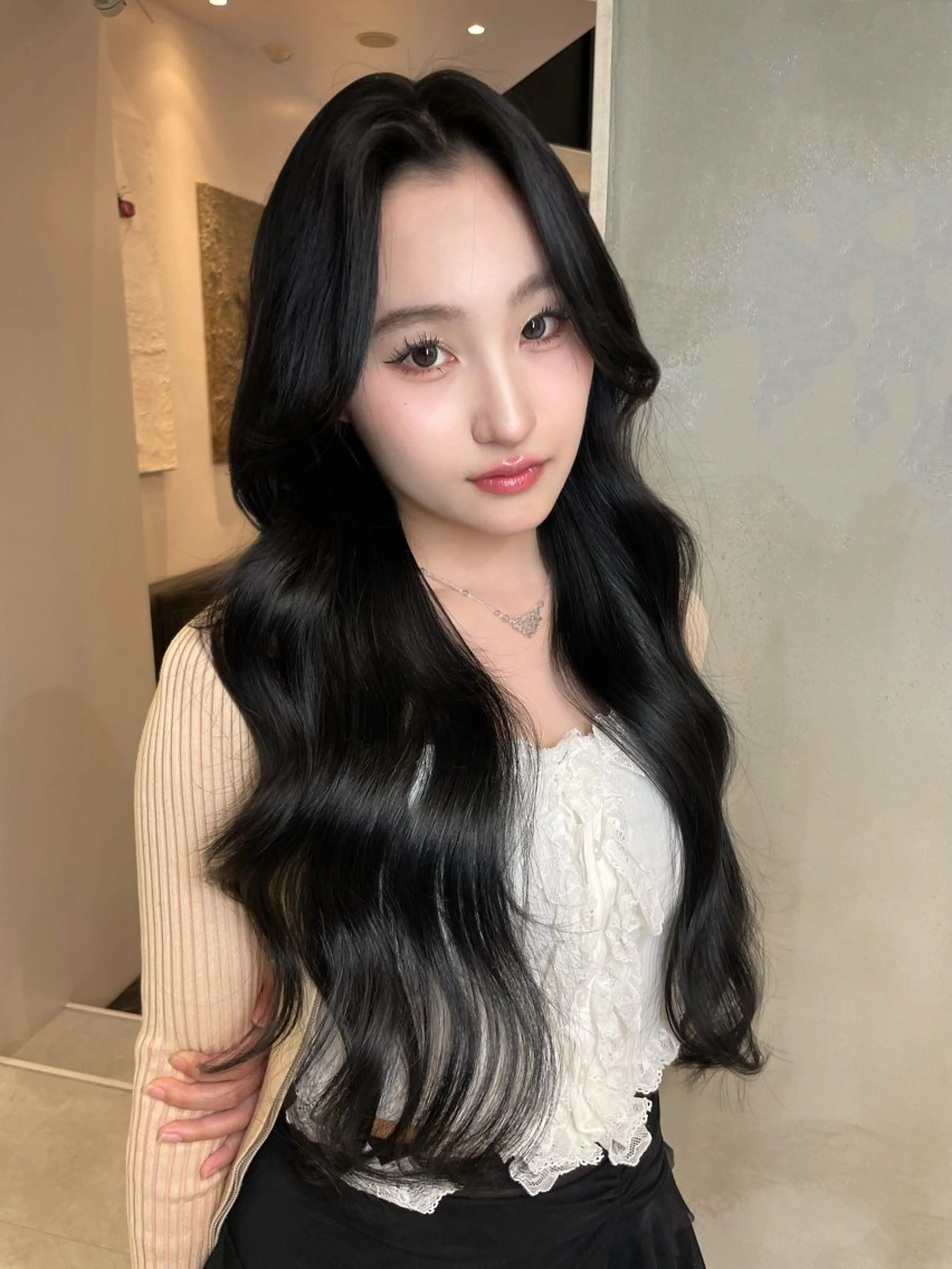 ロング カラー ヘアカラー トリートメント 艶カラー♡クール トレンドヘア♡アユミのヘアスタイル