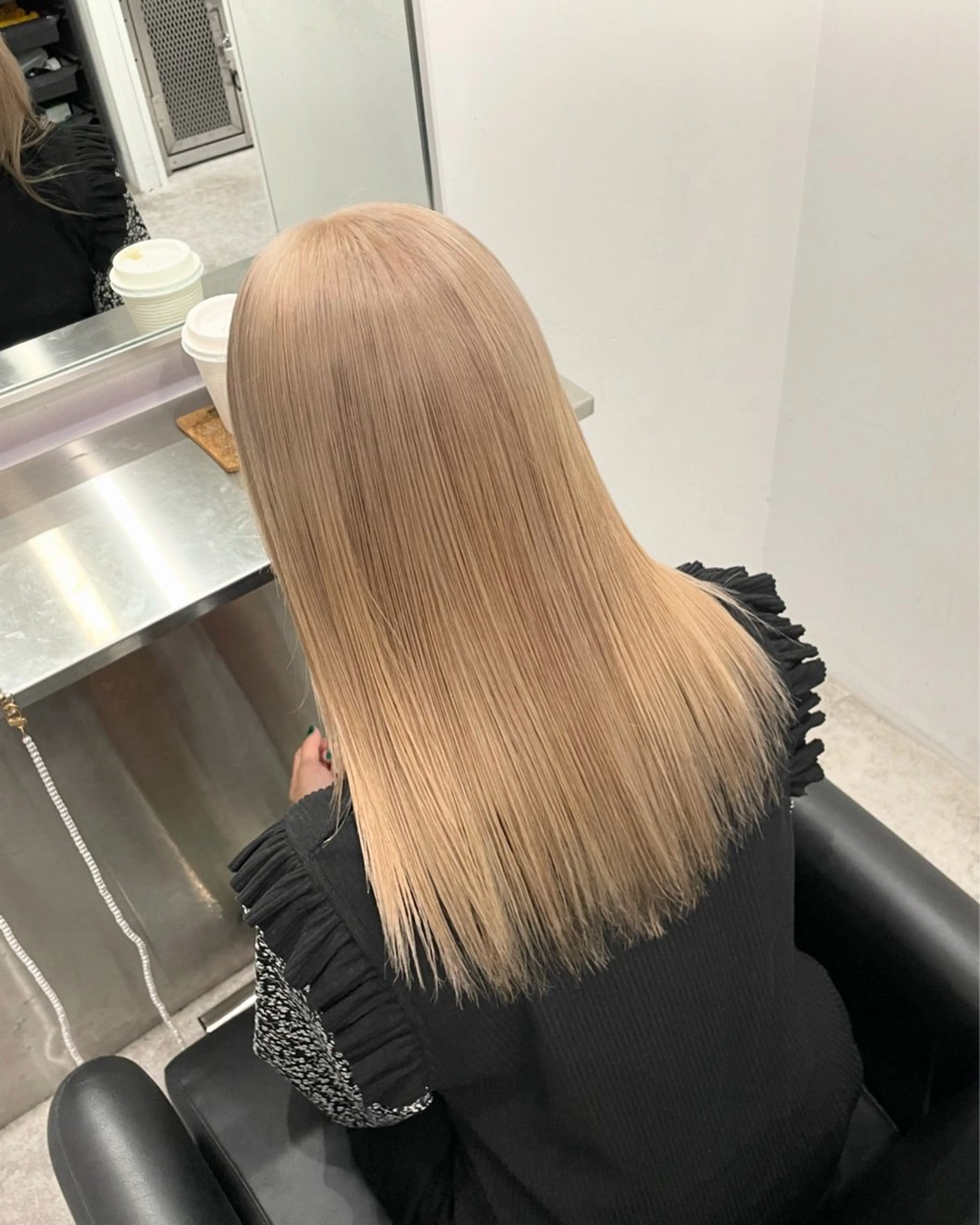 ミディアム カラー ブロンド ピンクカラー ヘアカラー 【🥀履歴修正🥀】 ハイトーン職人/拓真のヘアスタイル