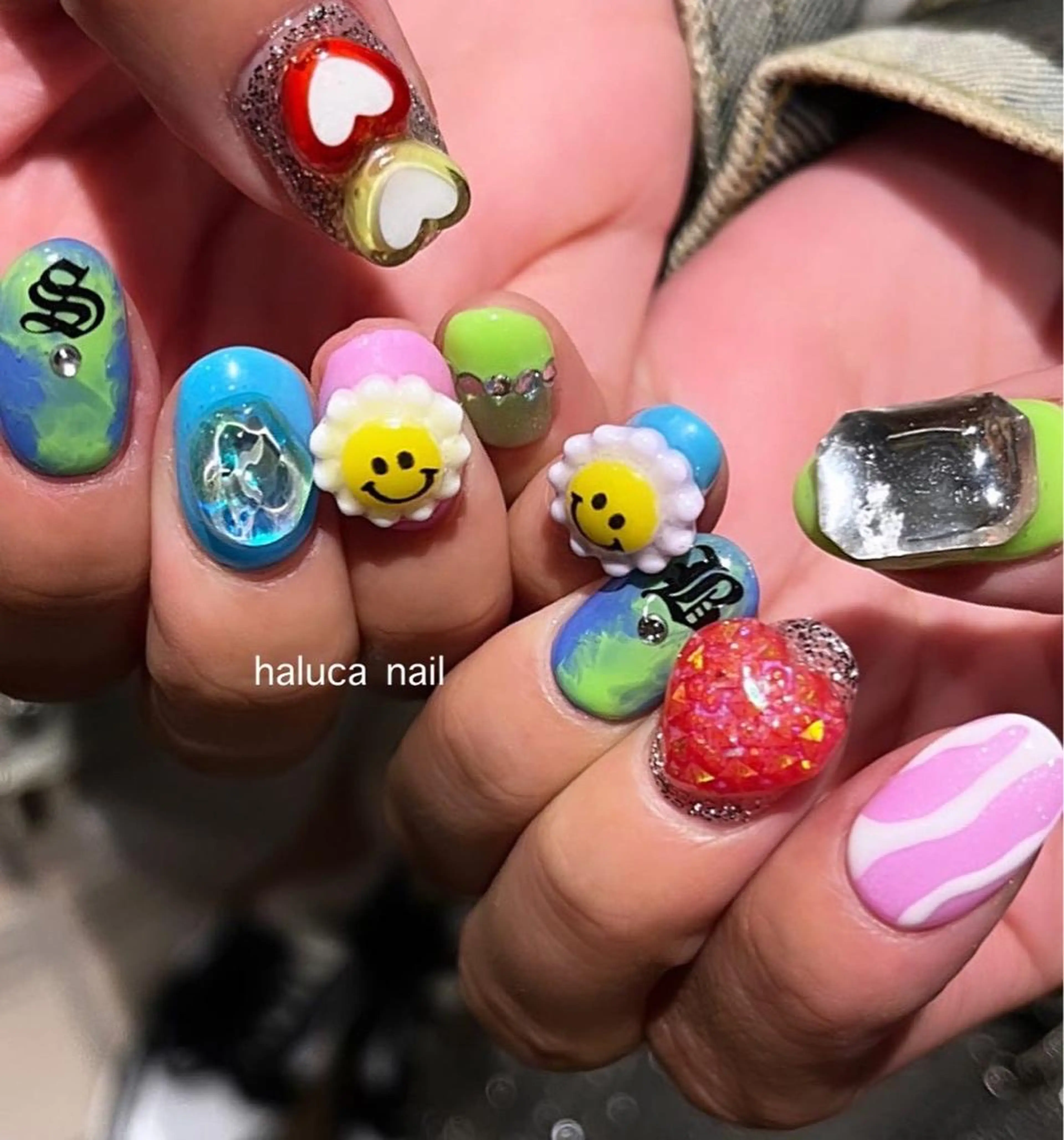 ネイル HN haluca nailのネイルデザイン