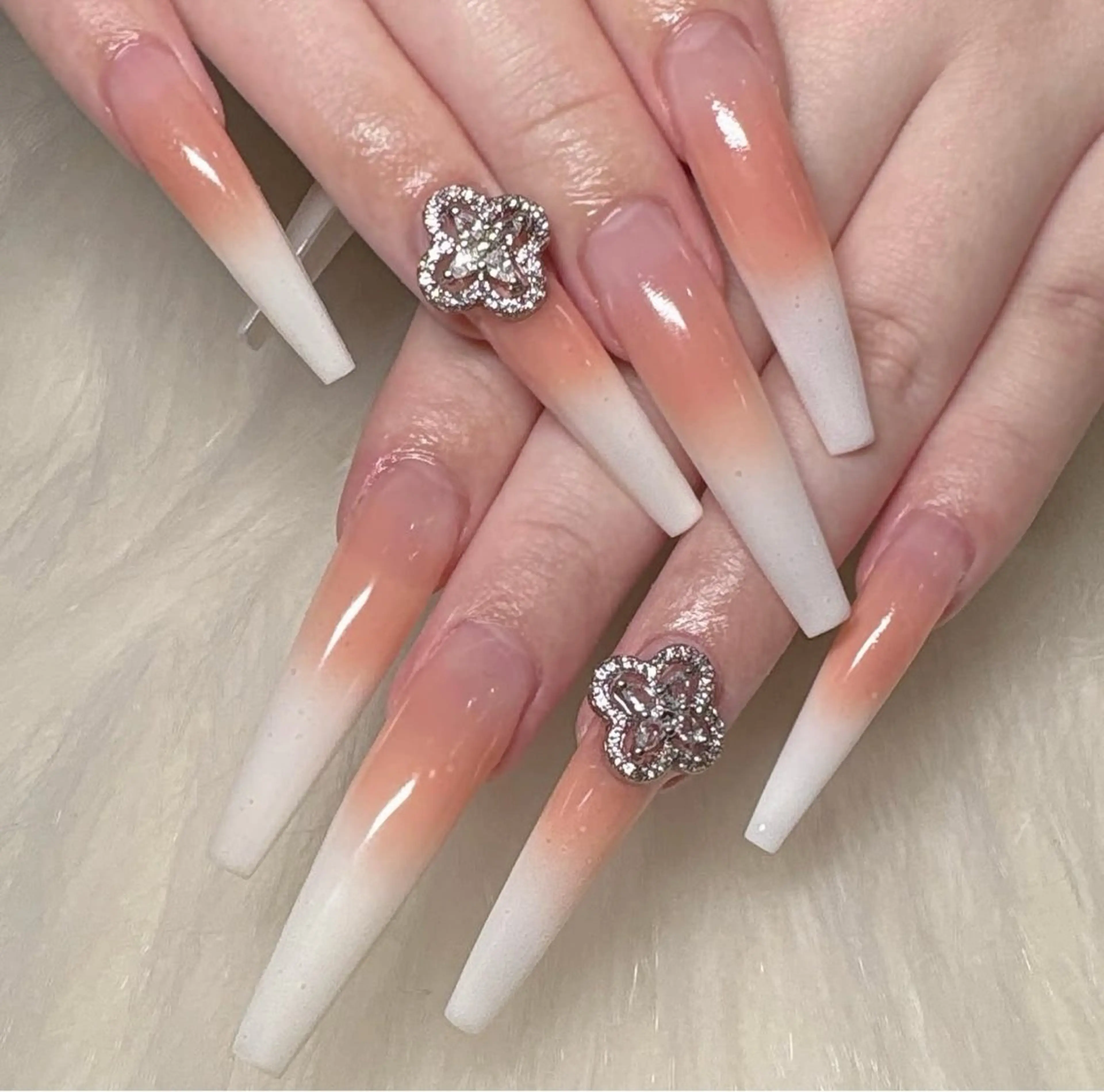 ネイル アートネイル ジェルネイル ネイルチップ Jenn Nail Salonのネイルデザイン