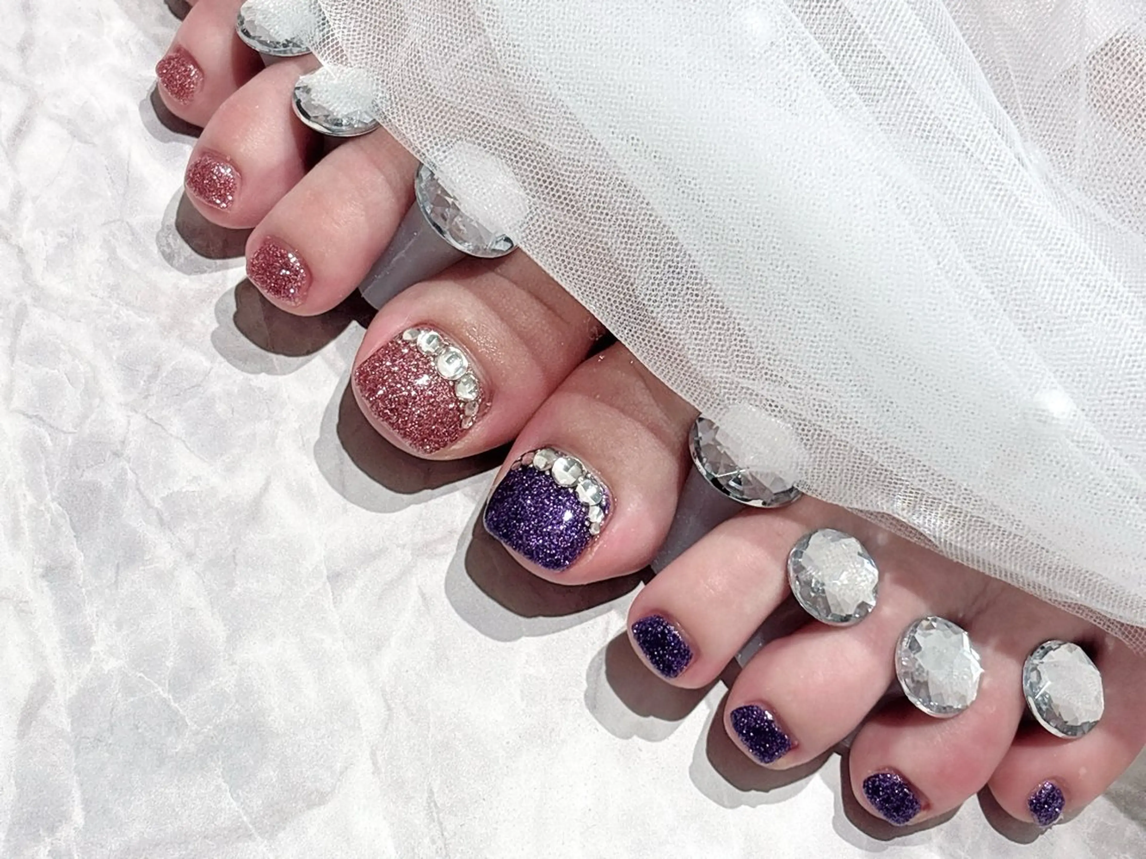 オフケア込✨フット2本ストーンコース✨(うめつくし〇)他8本はワンカラーの写真