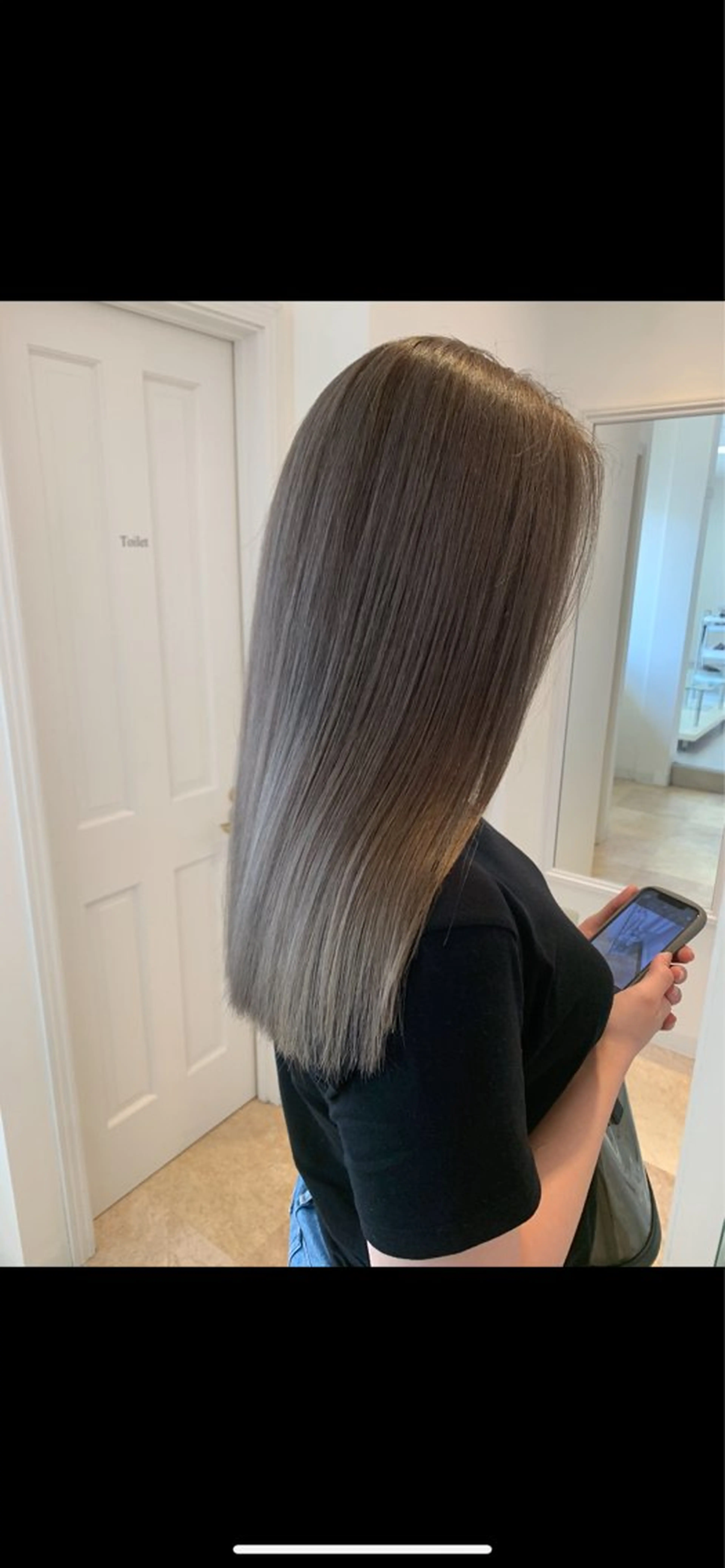 ロング カット ヘアカラー Ars hair &naiiのヘアスタイル